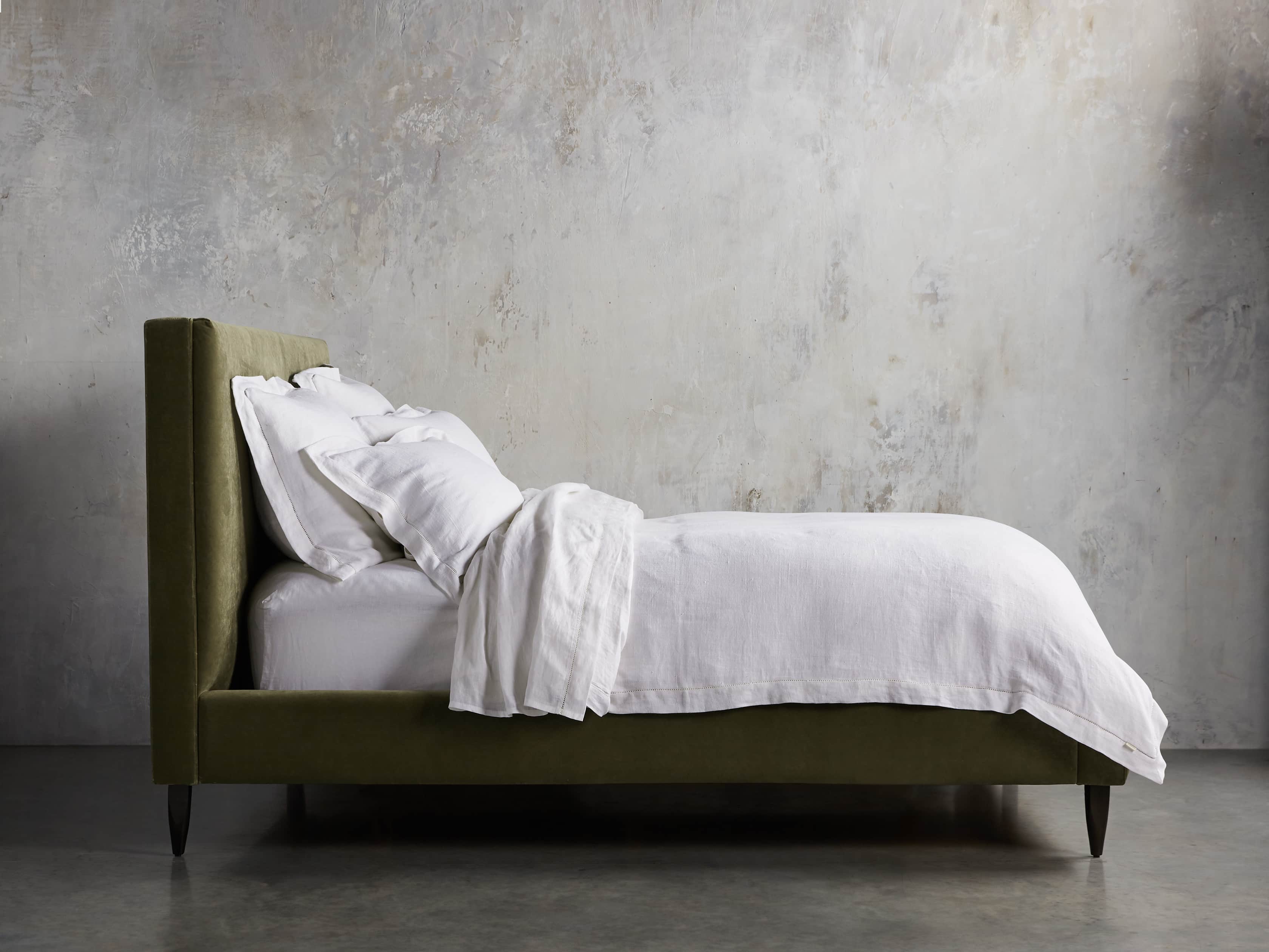 Andes 52" King Bed
