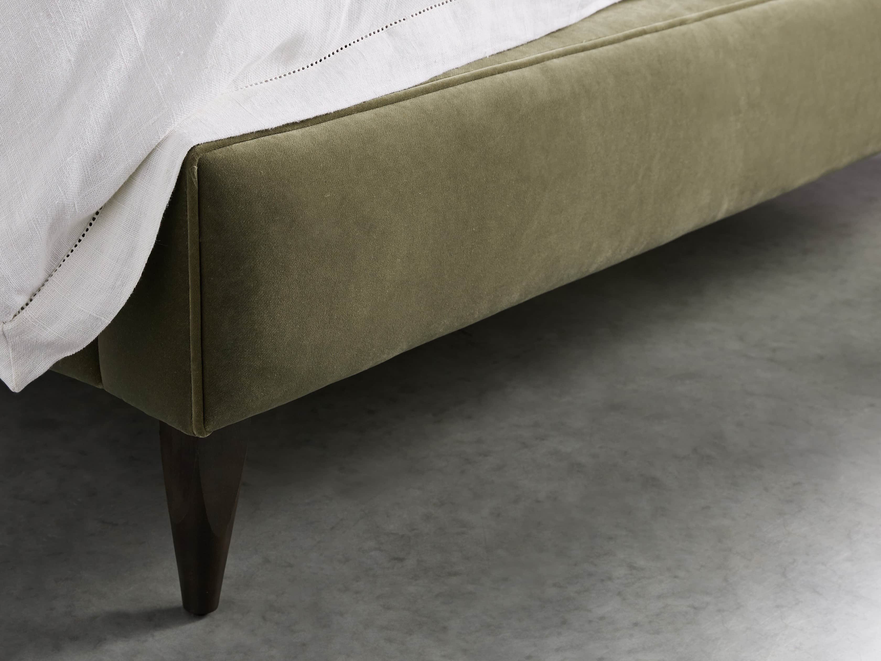 Andes 52" Queen Bed, slide 6 of 7