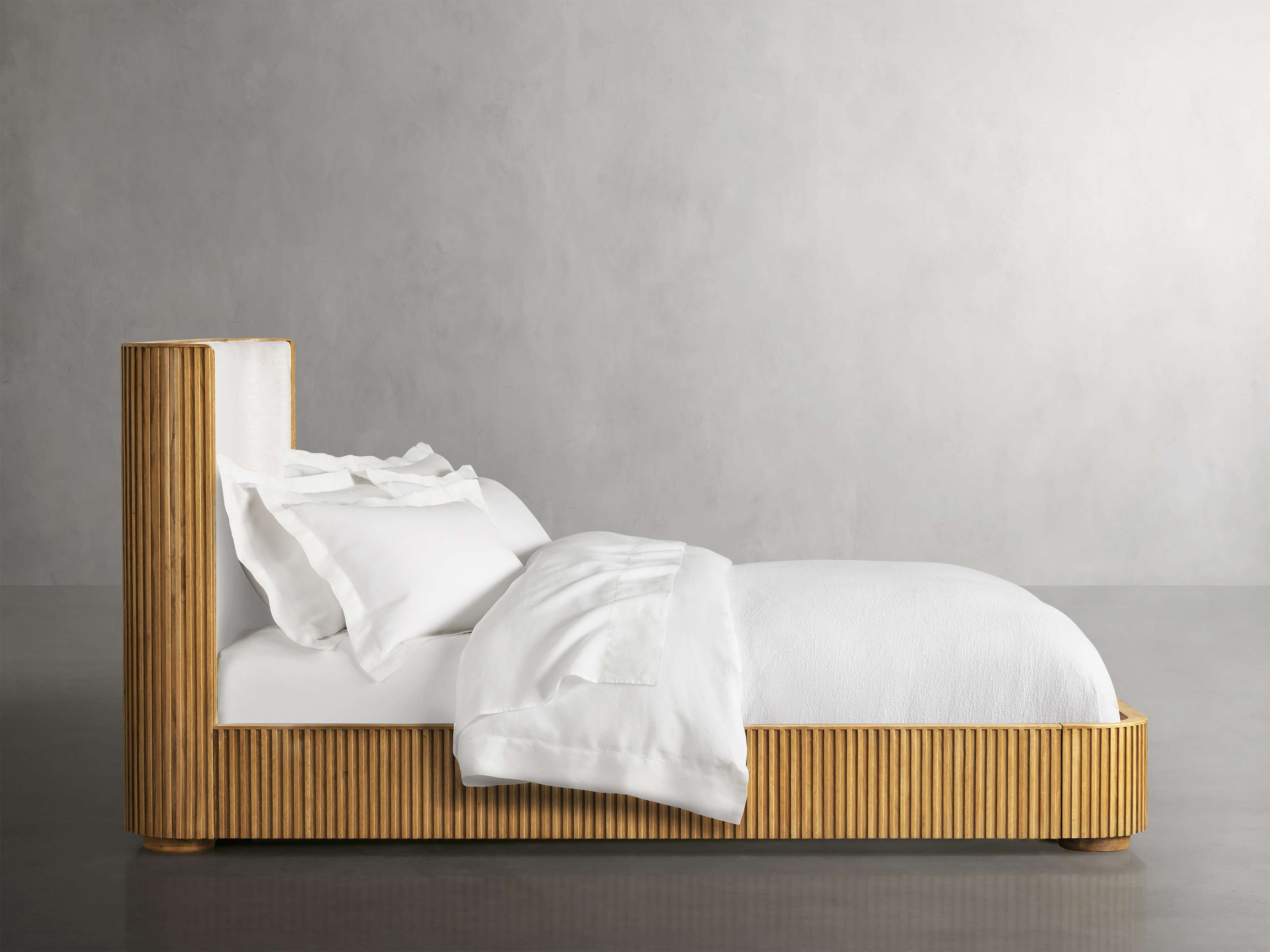 Finnley Bed