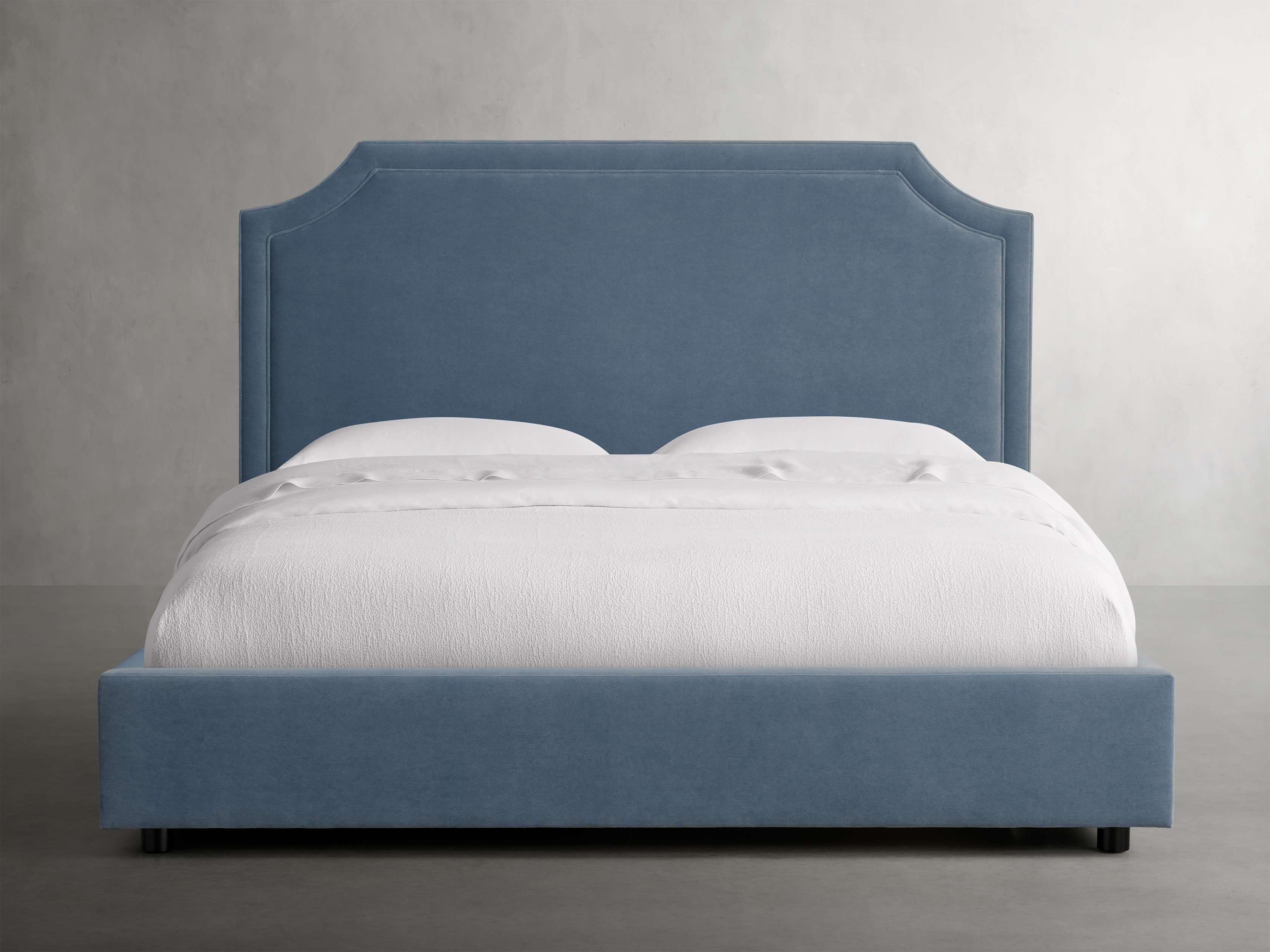 Lillian Bed