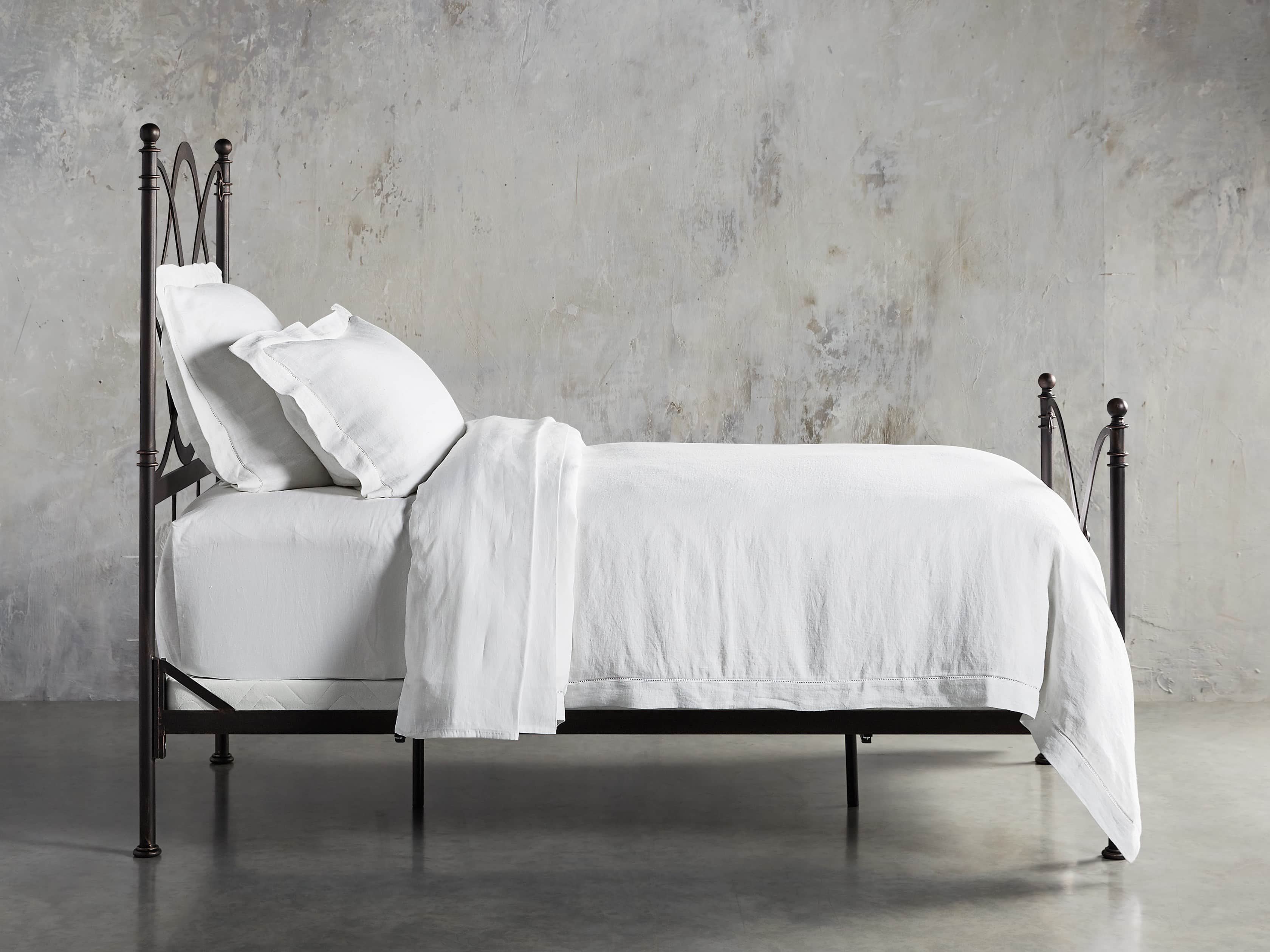 St Lucia 63" Twin Iron Bed In Rust