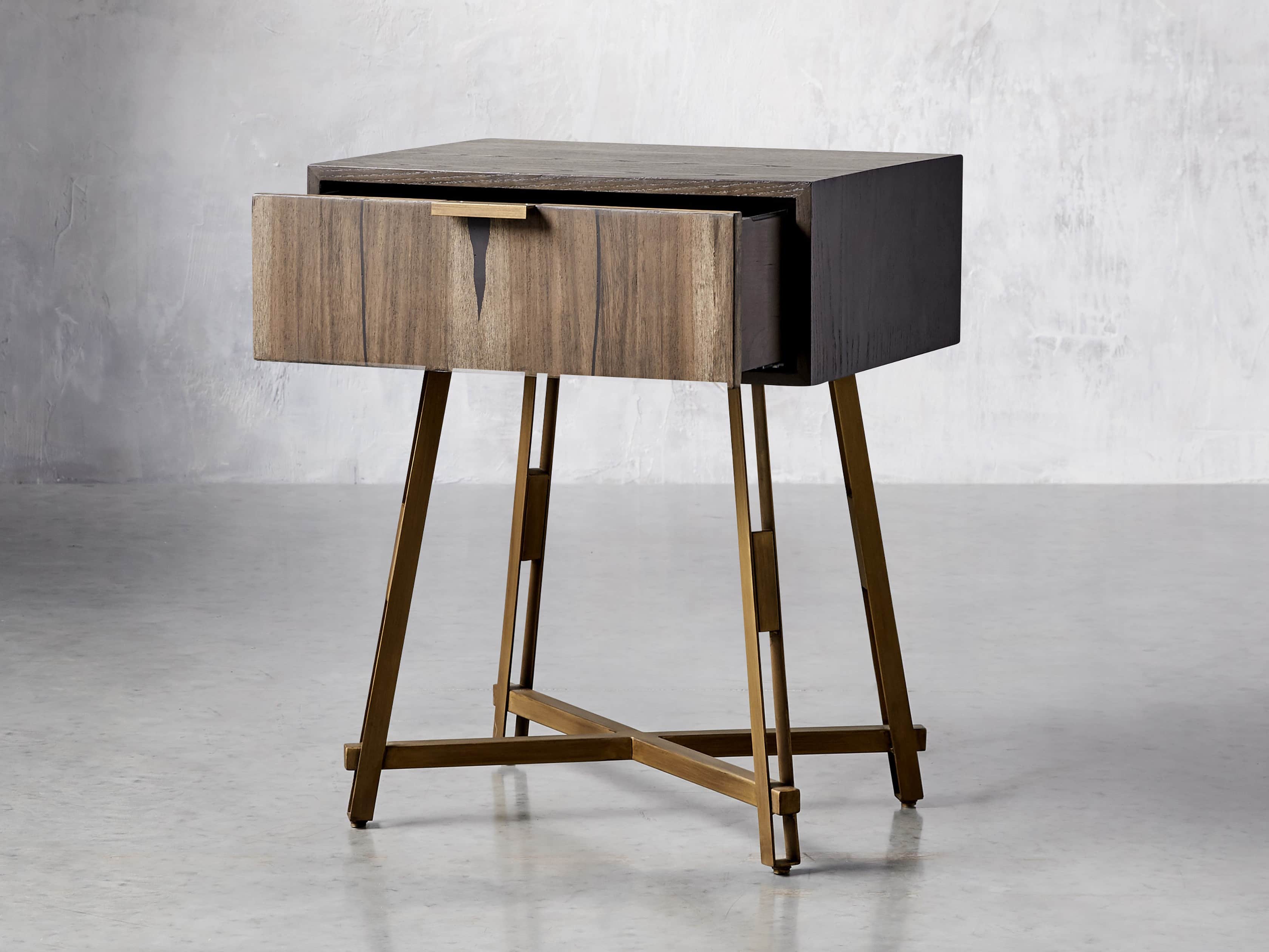 Nika 22" Nightstand