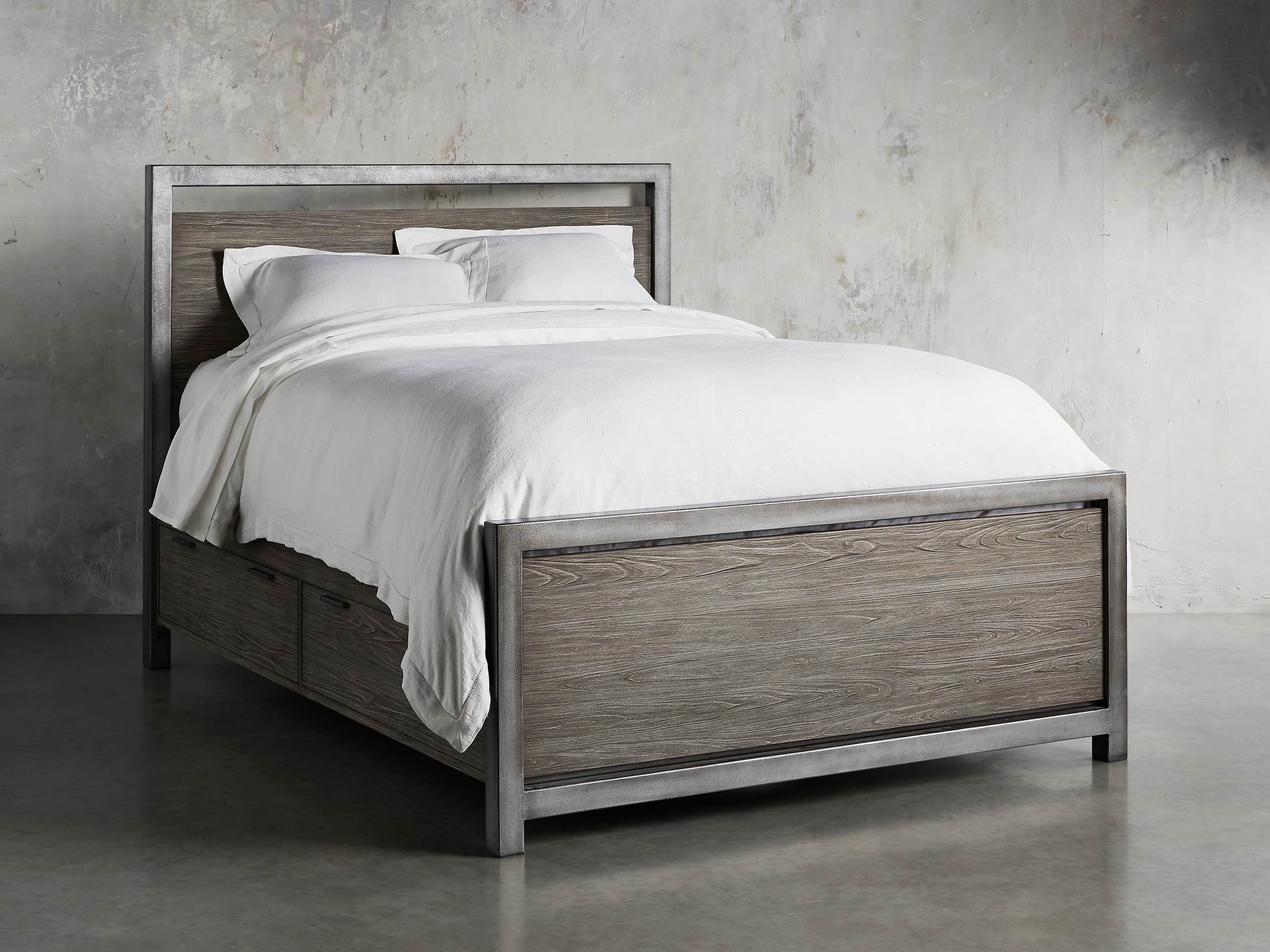 Palmer 54" Storage King Bed in Stone on Ash