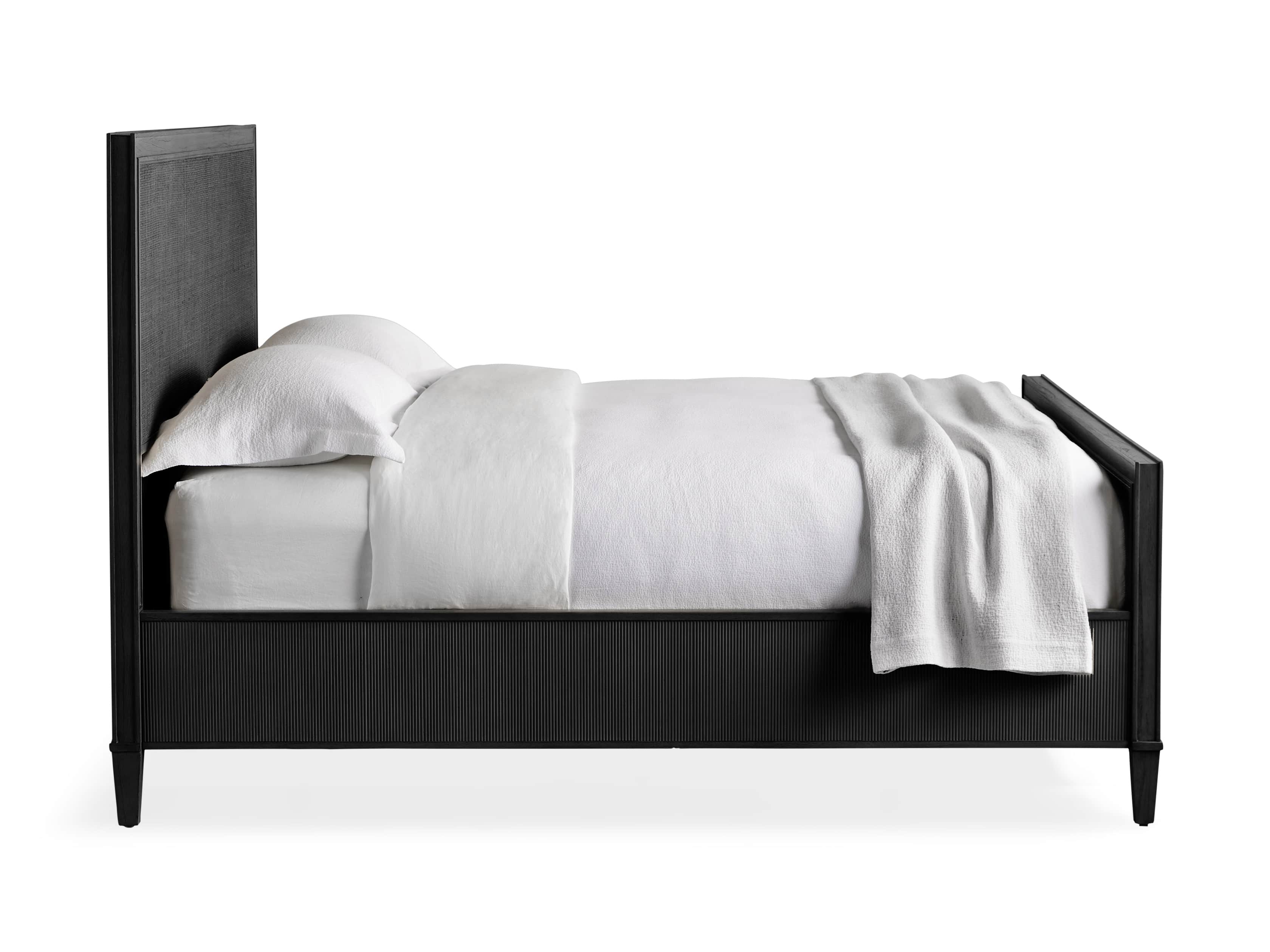 Pearson Gallery Cane Bed