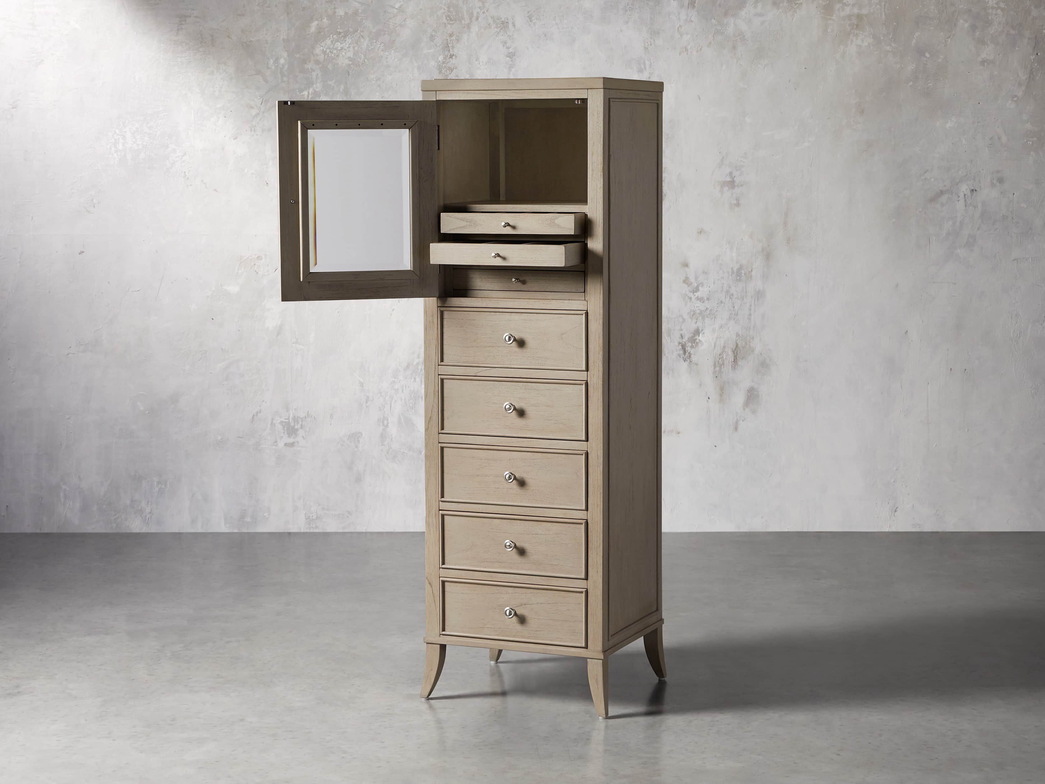 Pearson Lingerie Chest in Basa Natural