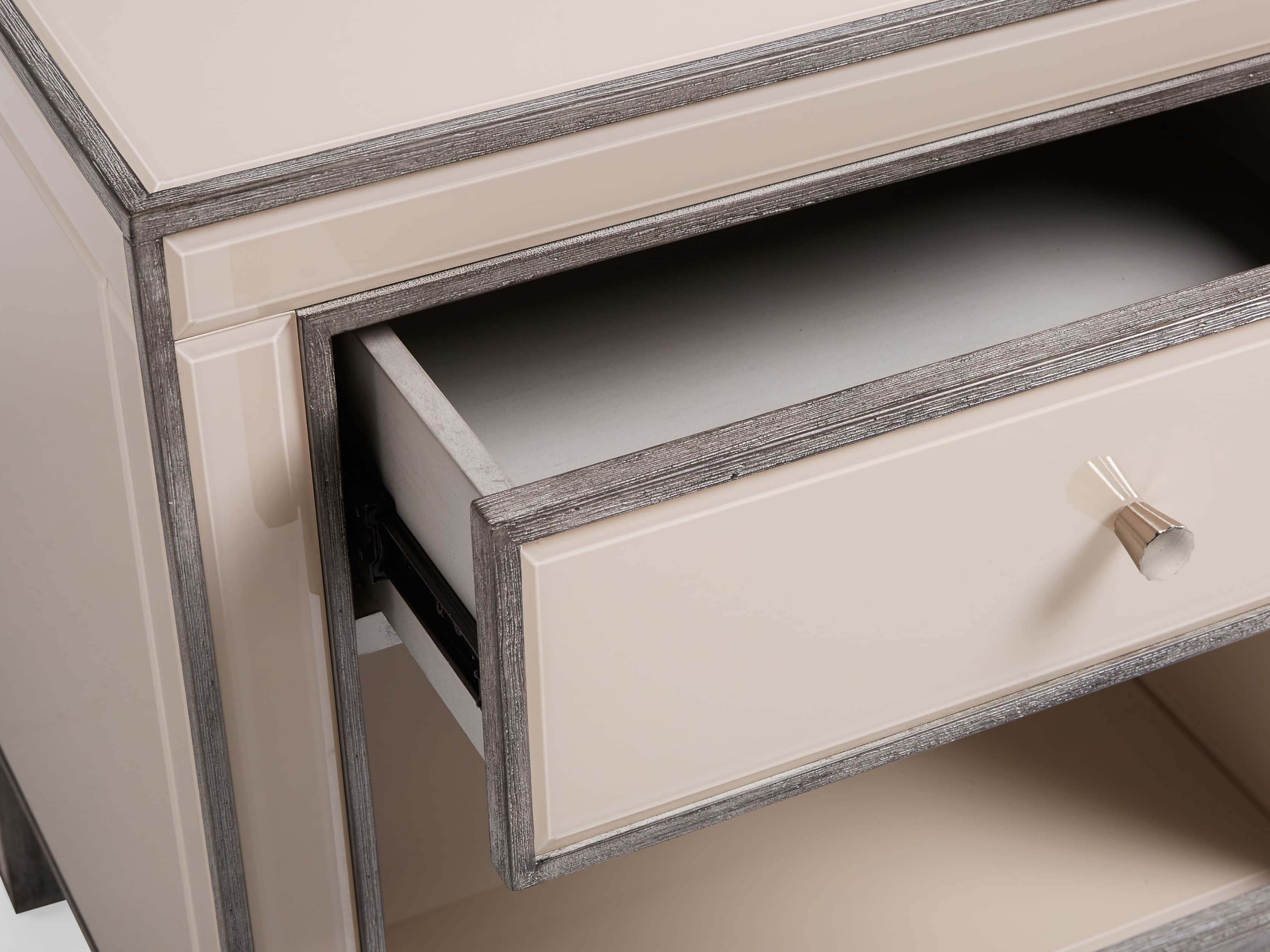 Reese 1 Drawer Nightstand in Galleria Blush
