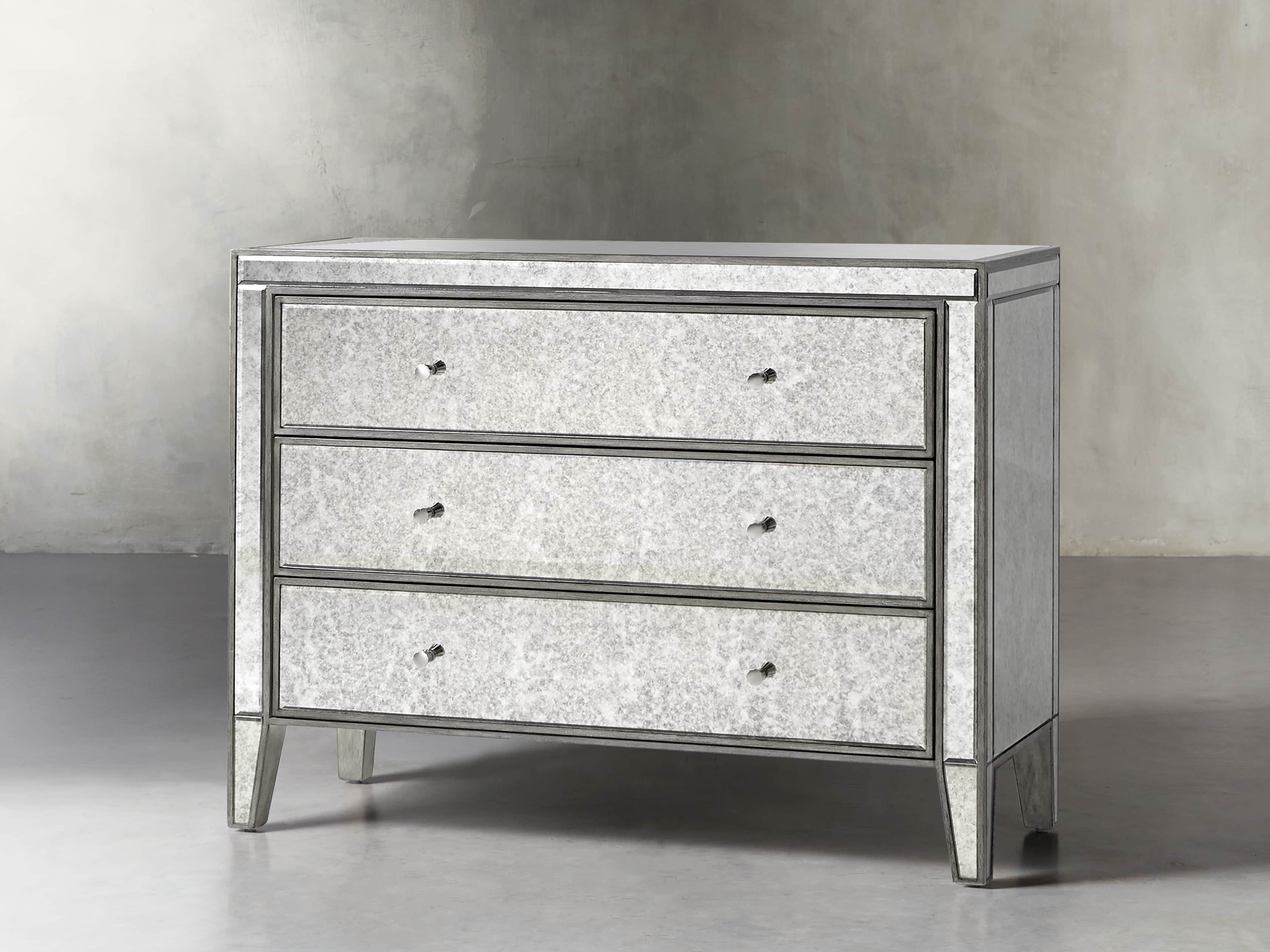 Reese Three Drawer Dresser