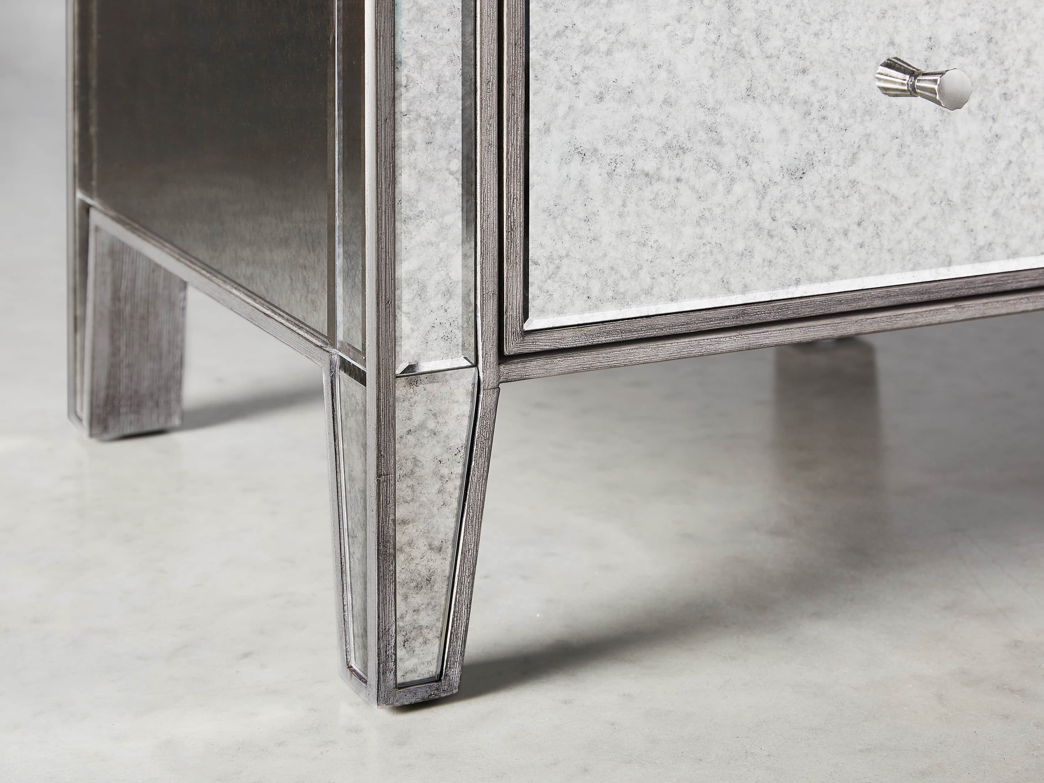Reese 42" 3 Drawer Chest in Antique Mirrored