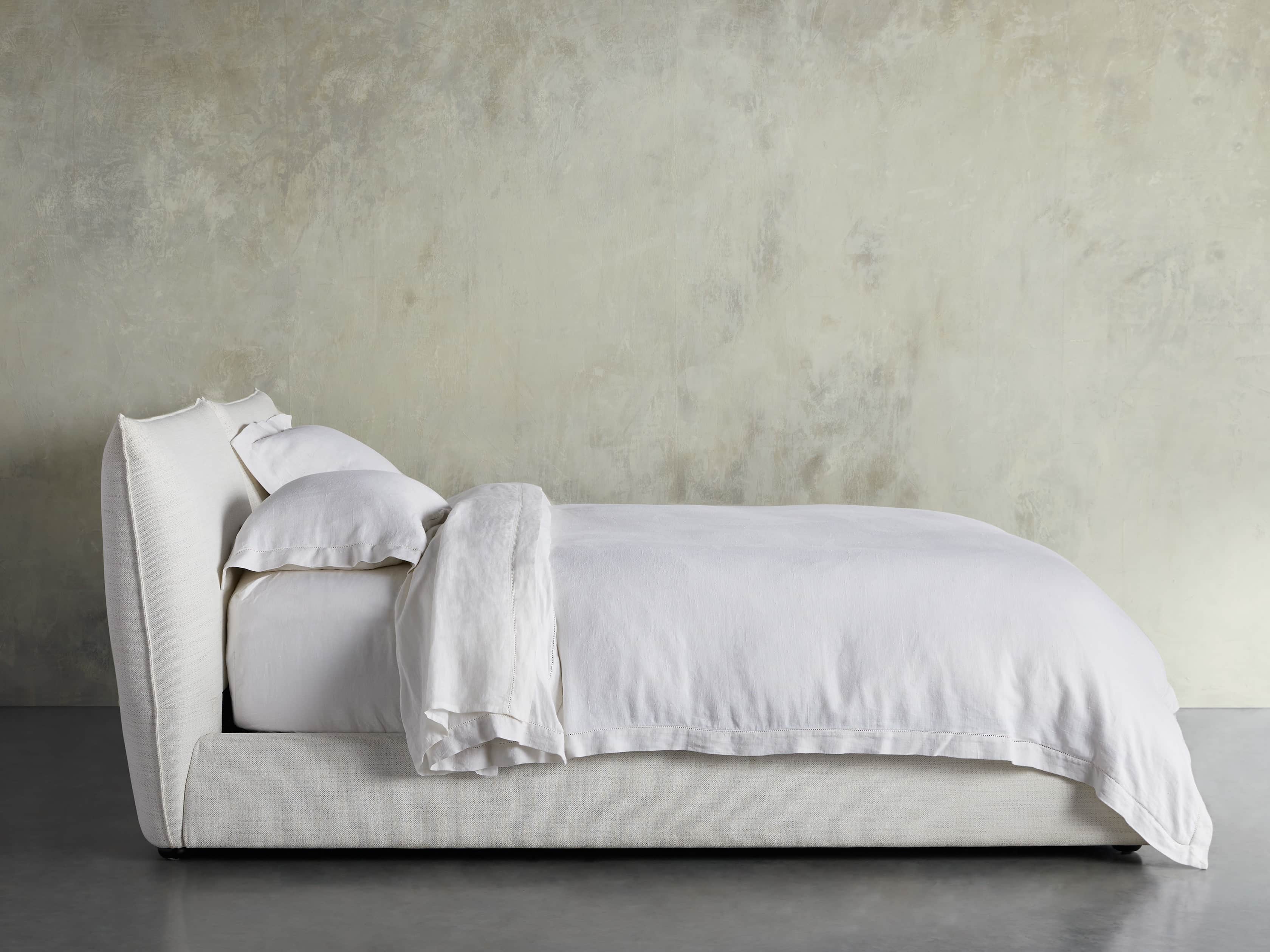 Rigby 40" King Bed