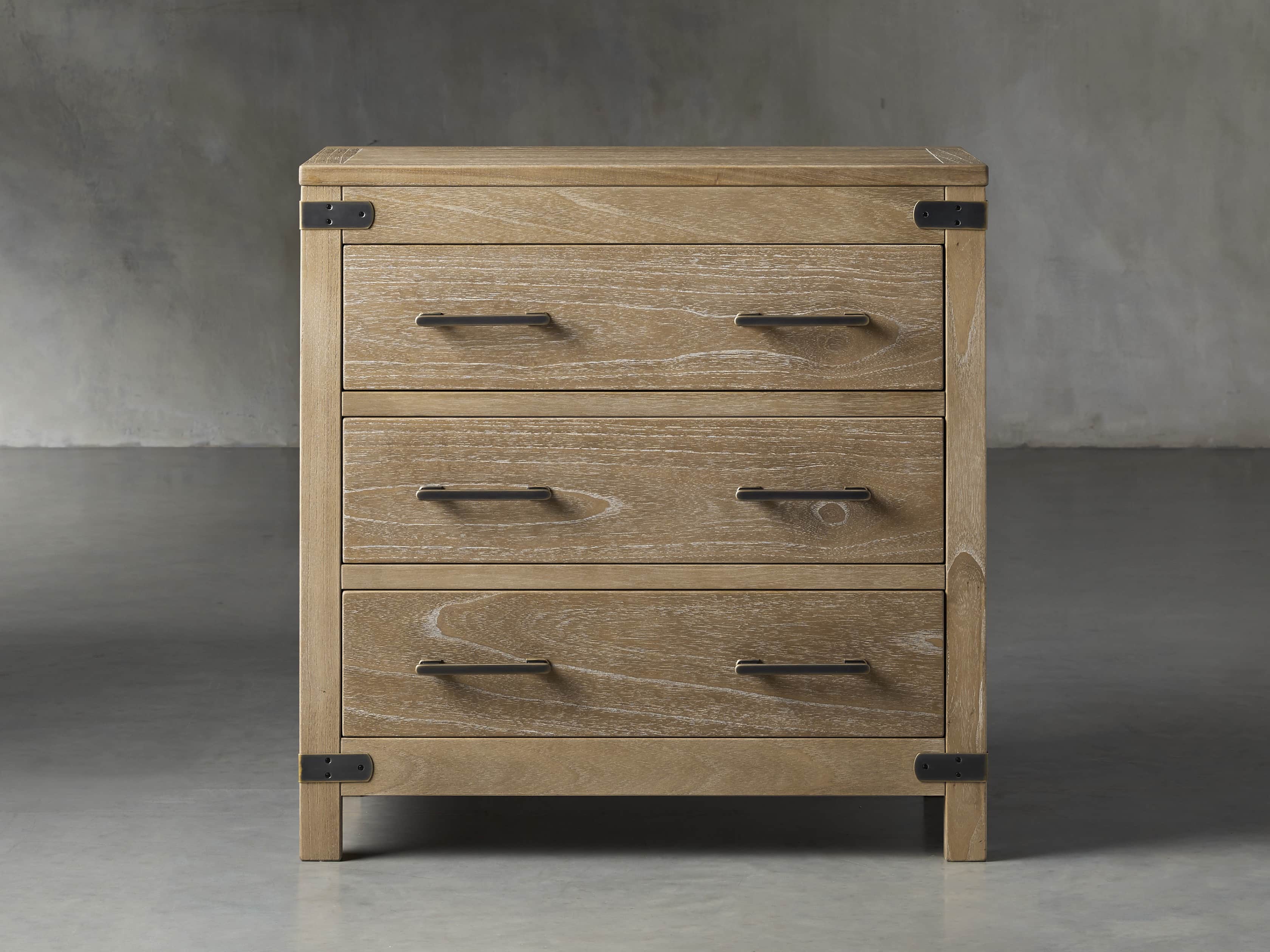 Tremont 3 Drawer Chest in Dry Branch Natural