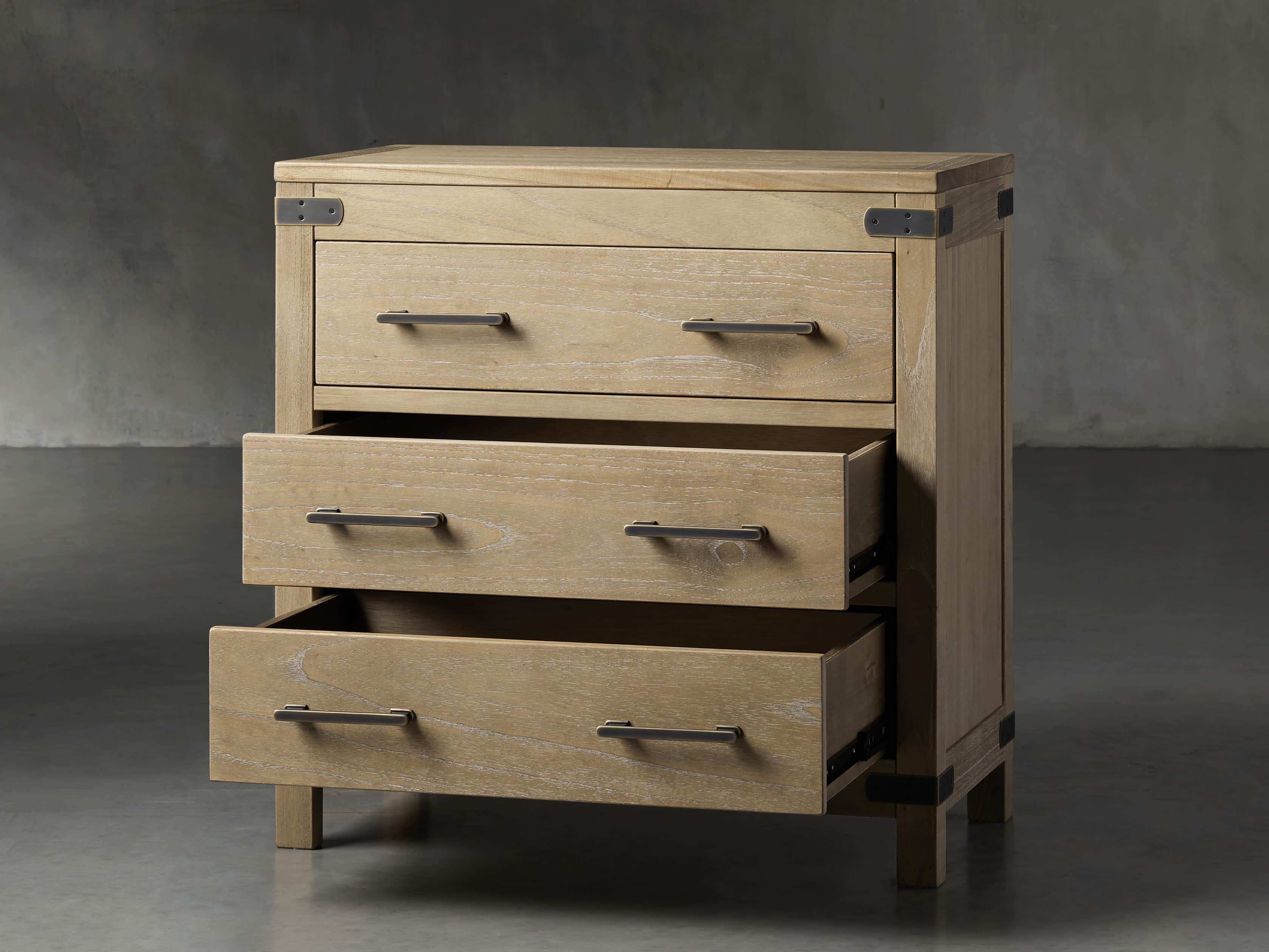 Tremont 3 Drawer Chest in Dry Branch Natural