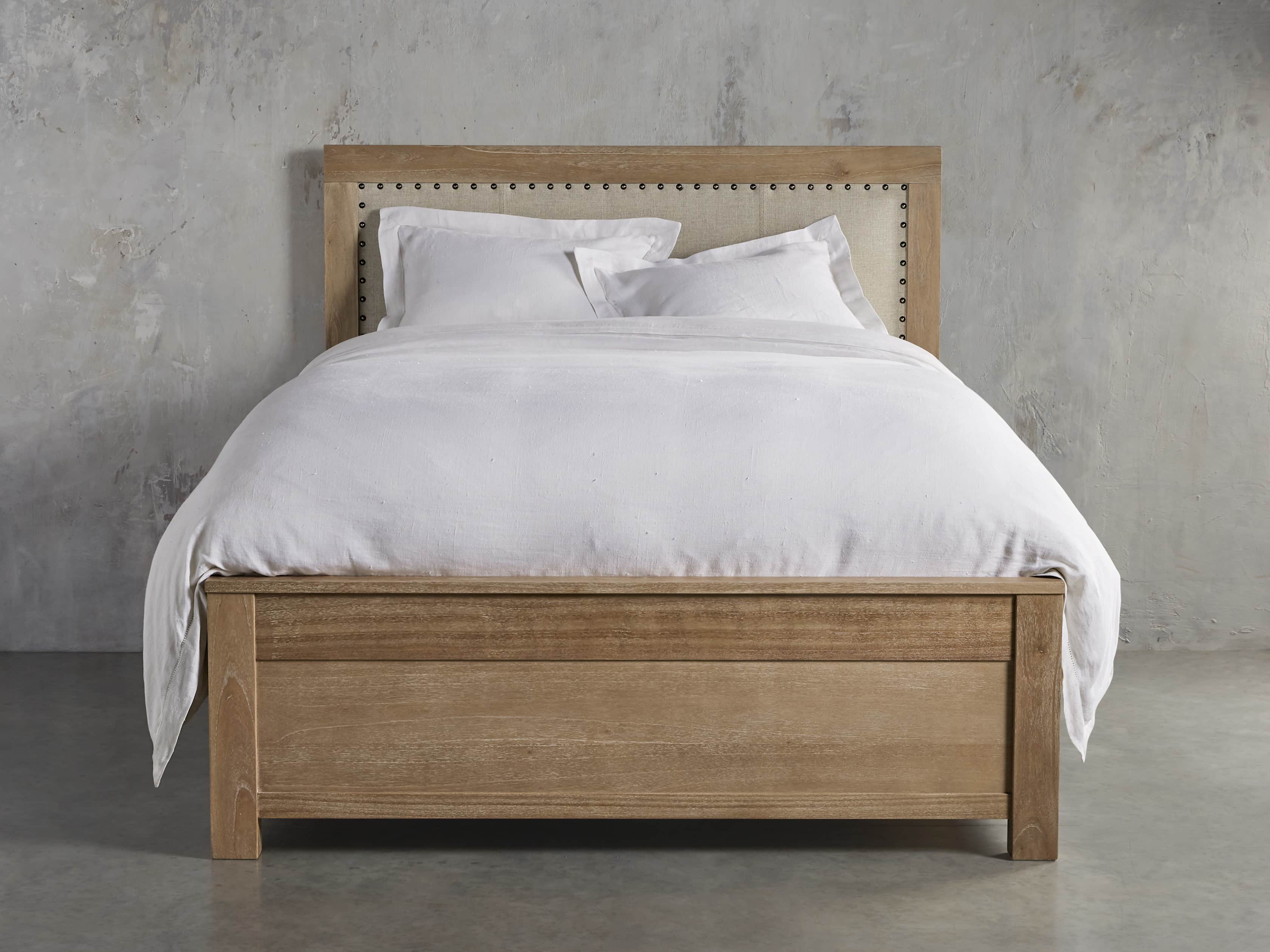 Tremont 81" King Storage Bed in Dry Branch Natural