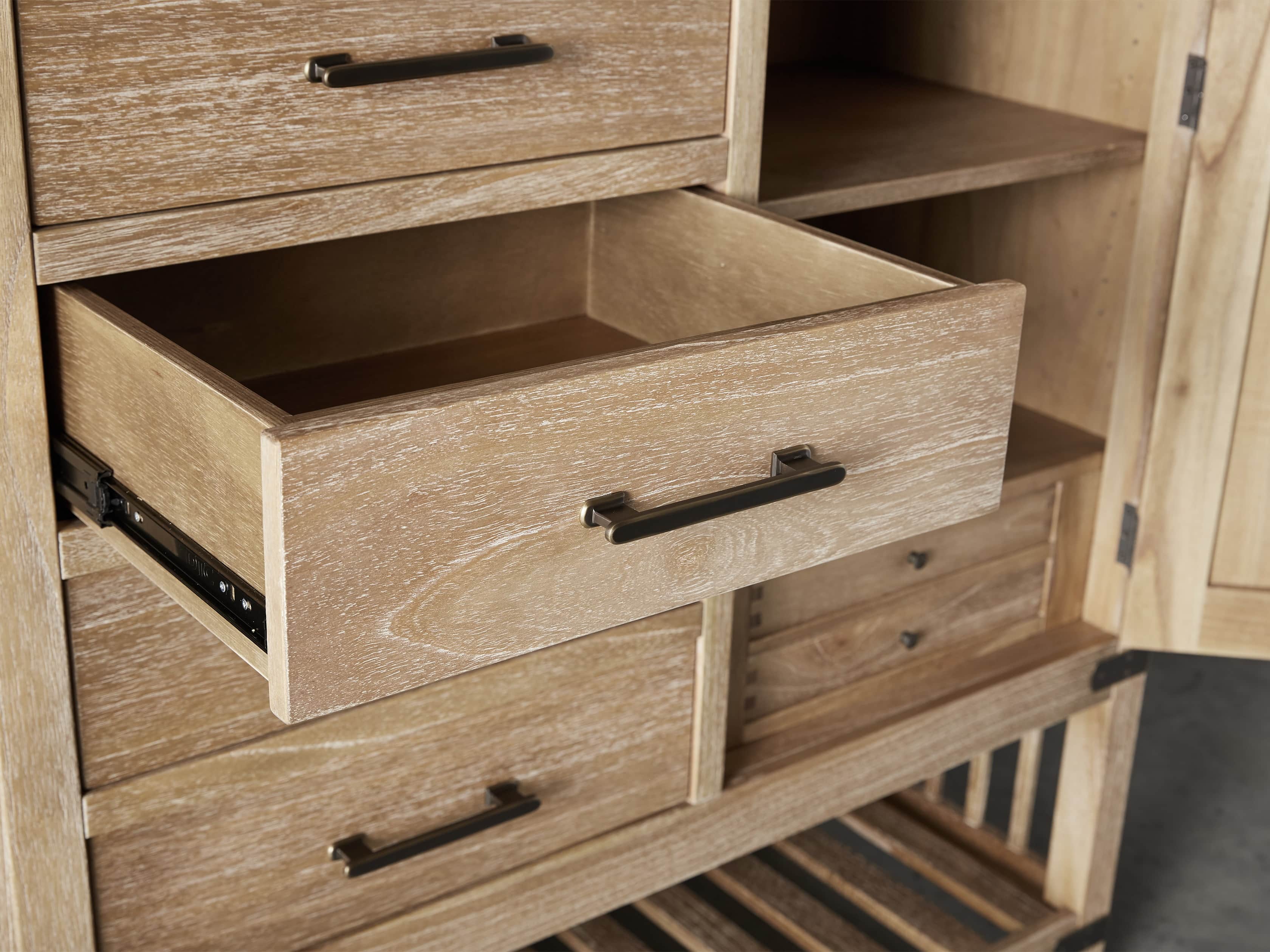 Tremont Wardrobe In Dry Branch Natural