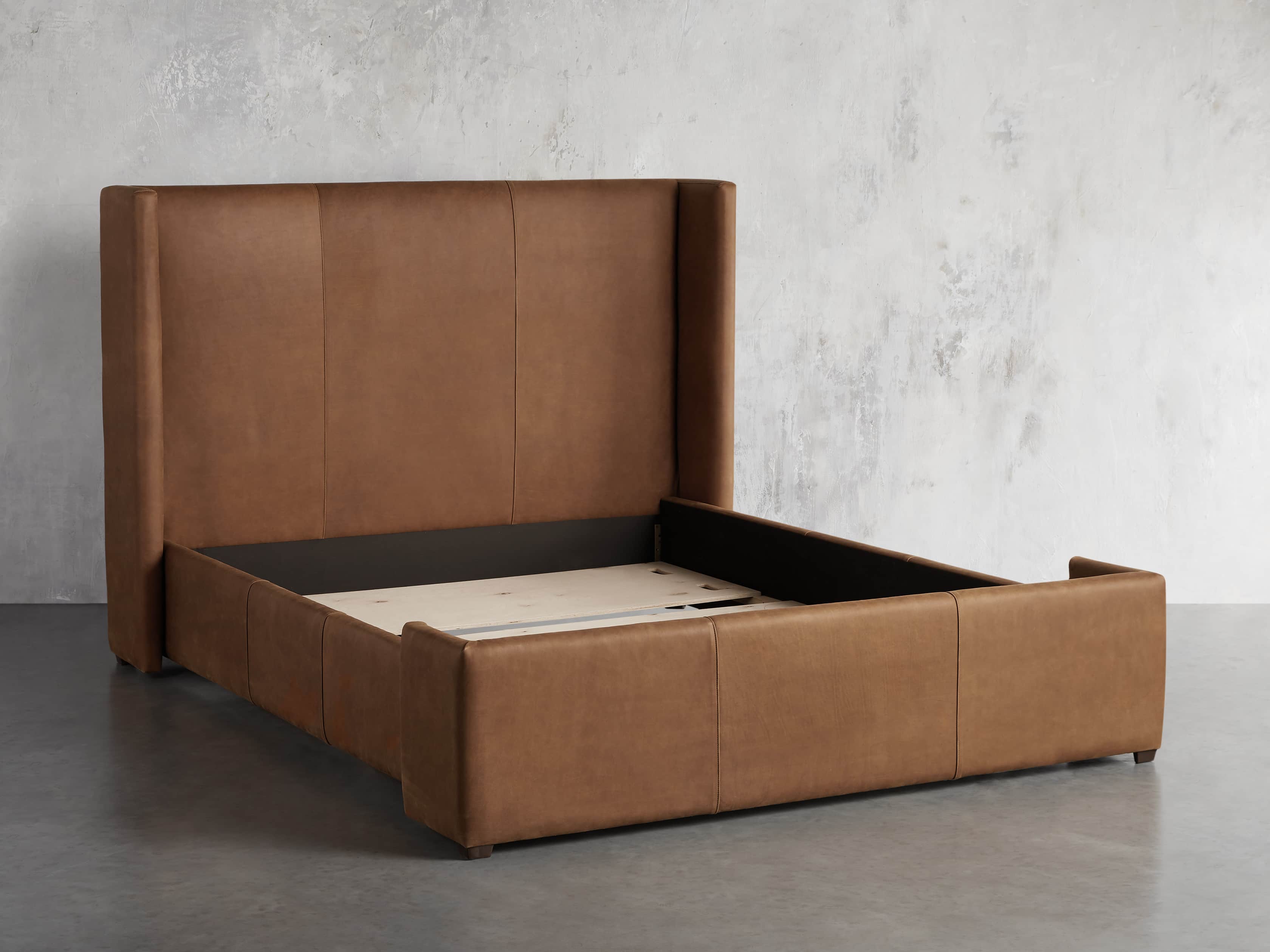 Wyller Queen Bed in Lukas Pecan, slide 6 of 8