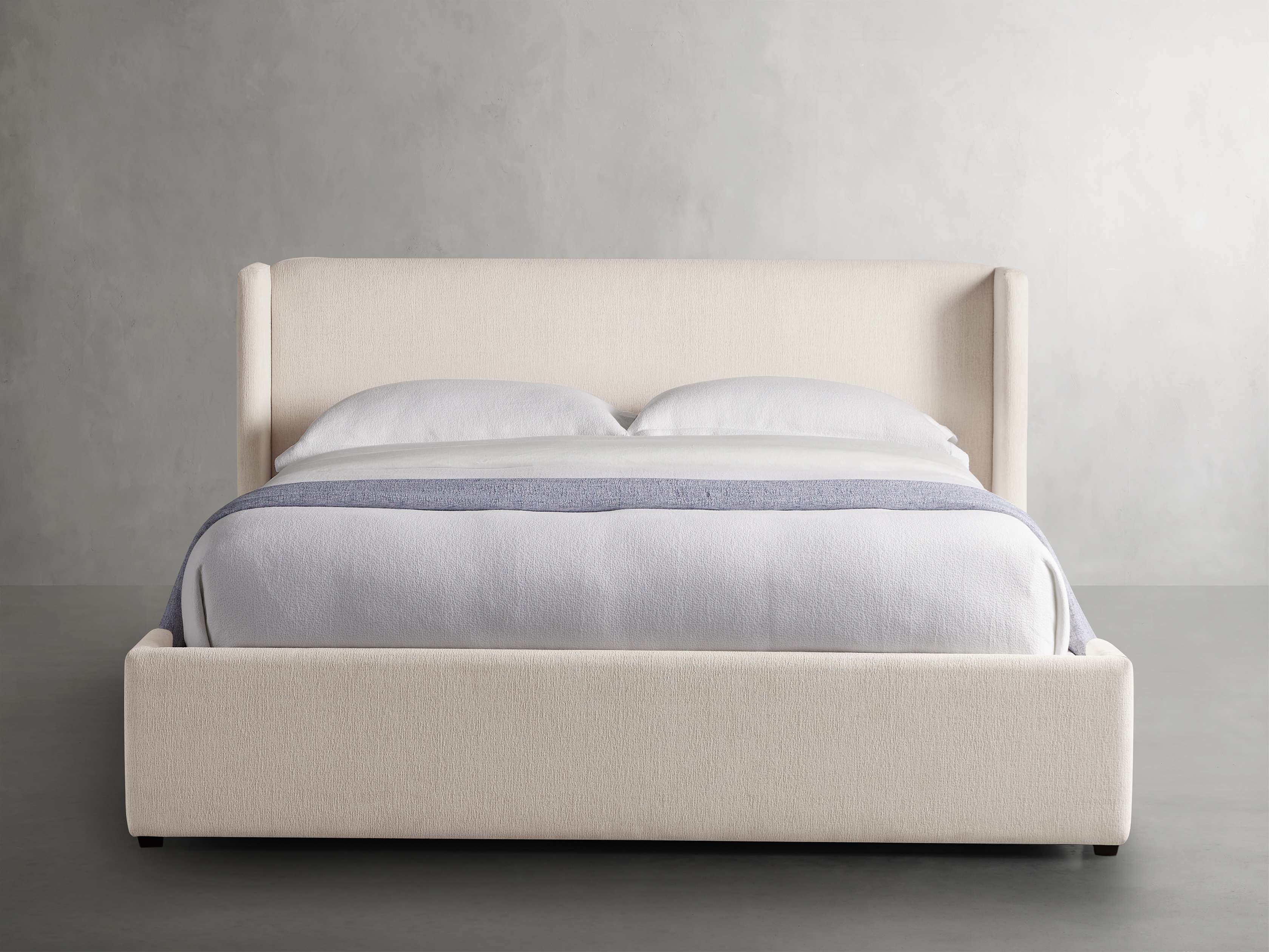 Wyller Bed