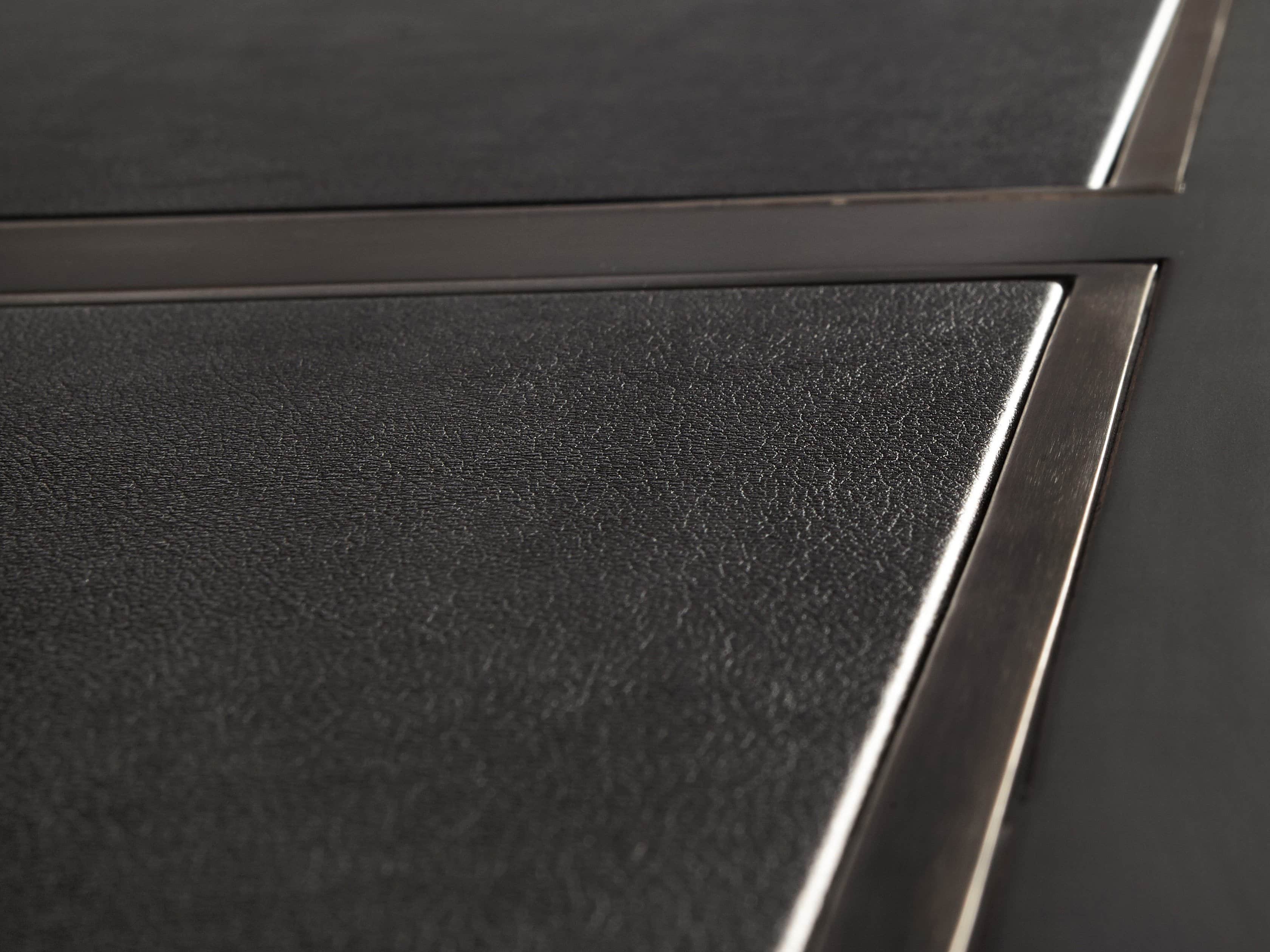 Athens Executive Desk in Tuxedo Black