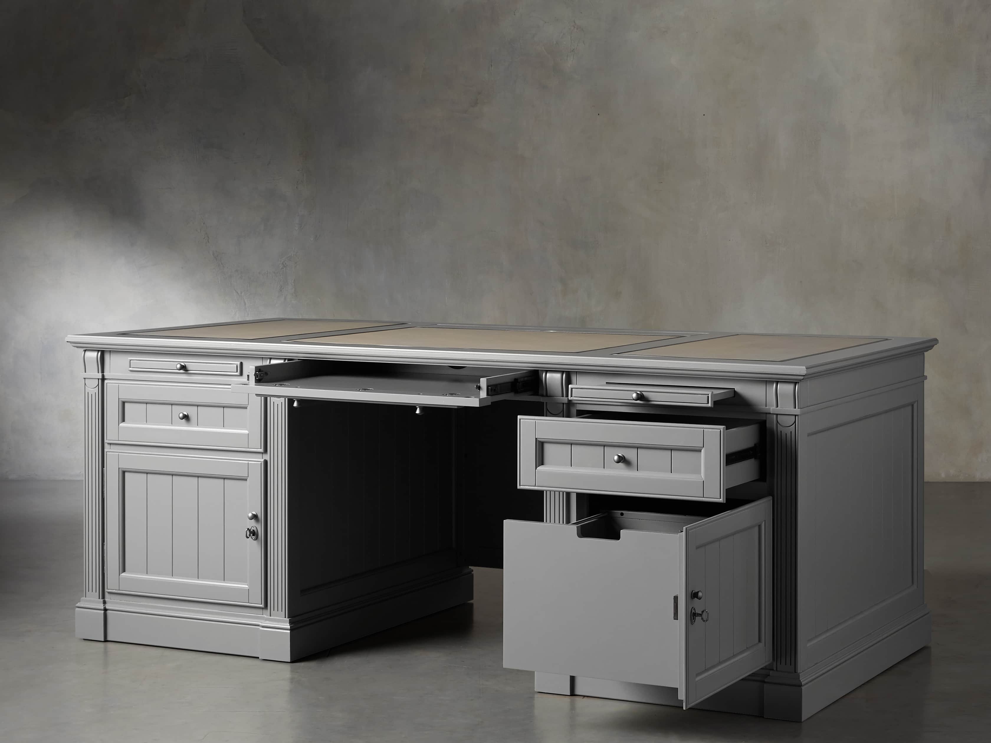 Athens Stratus Executive Desk in Stratus