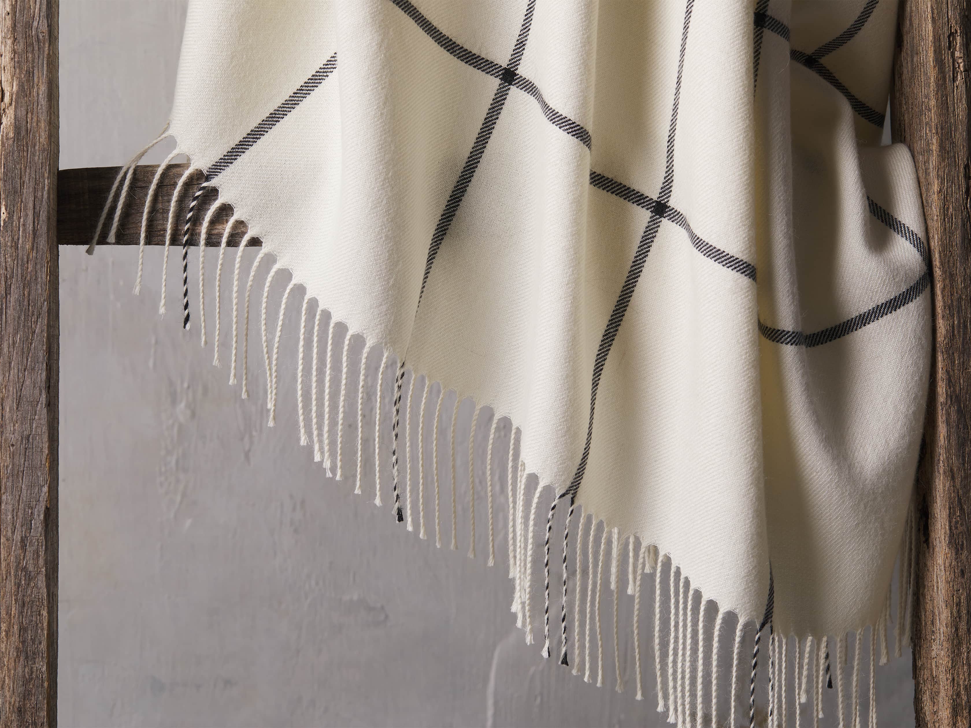 Baby Alpaca Windowpane Throw in Ivory, slide 3 of 3