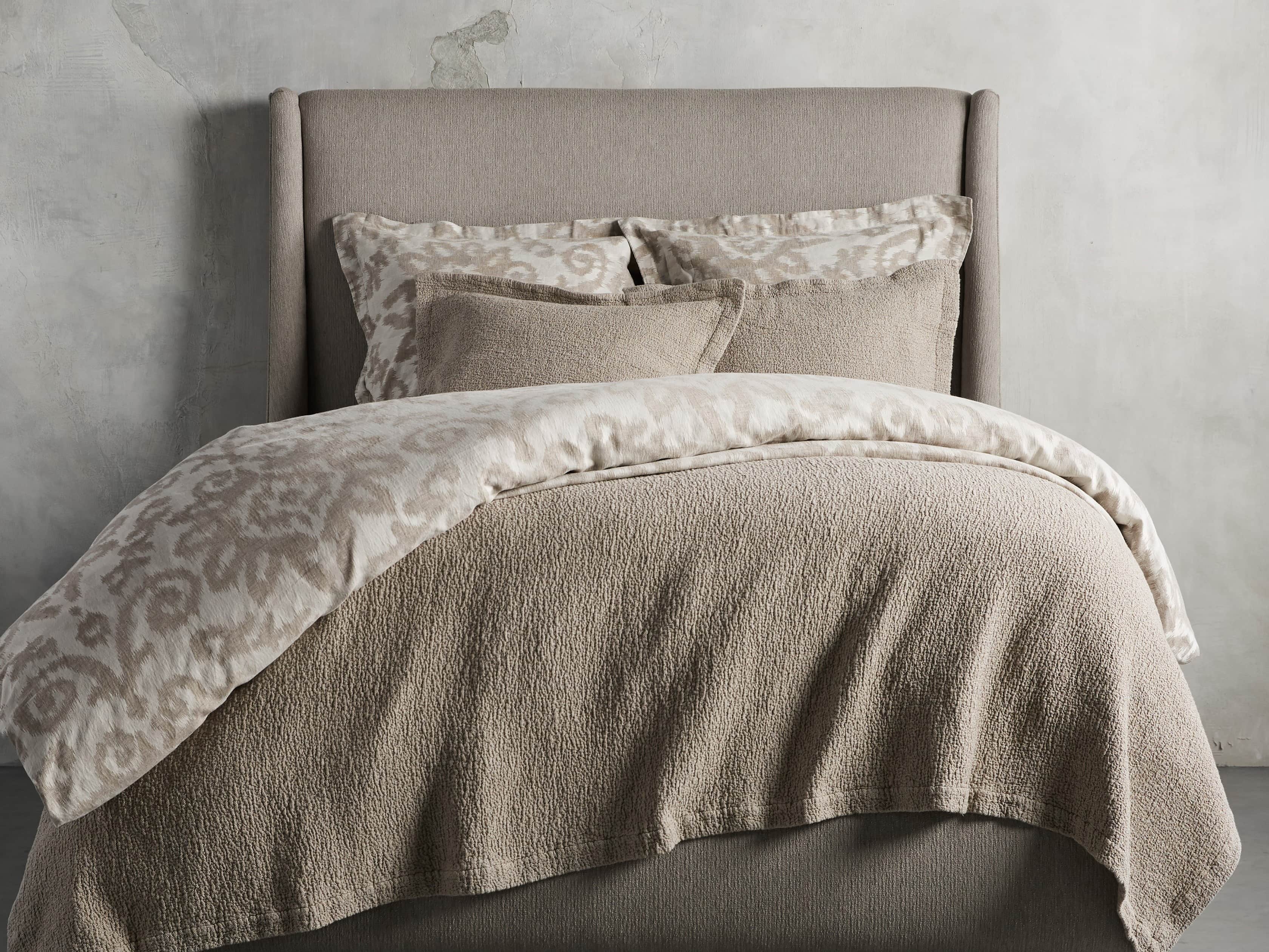 Caterina Coverlet Standard Sham