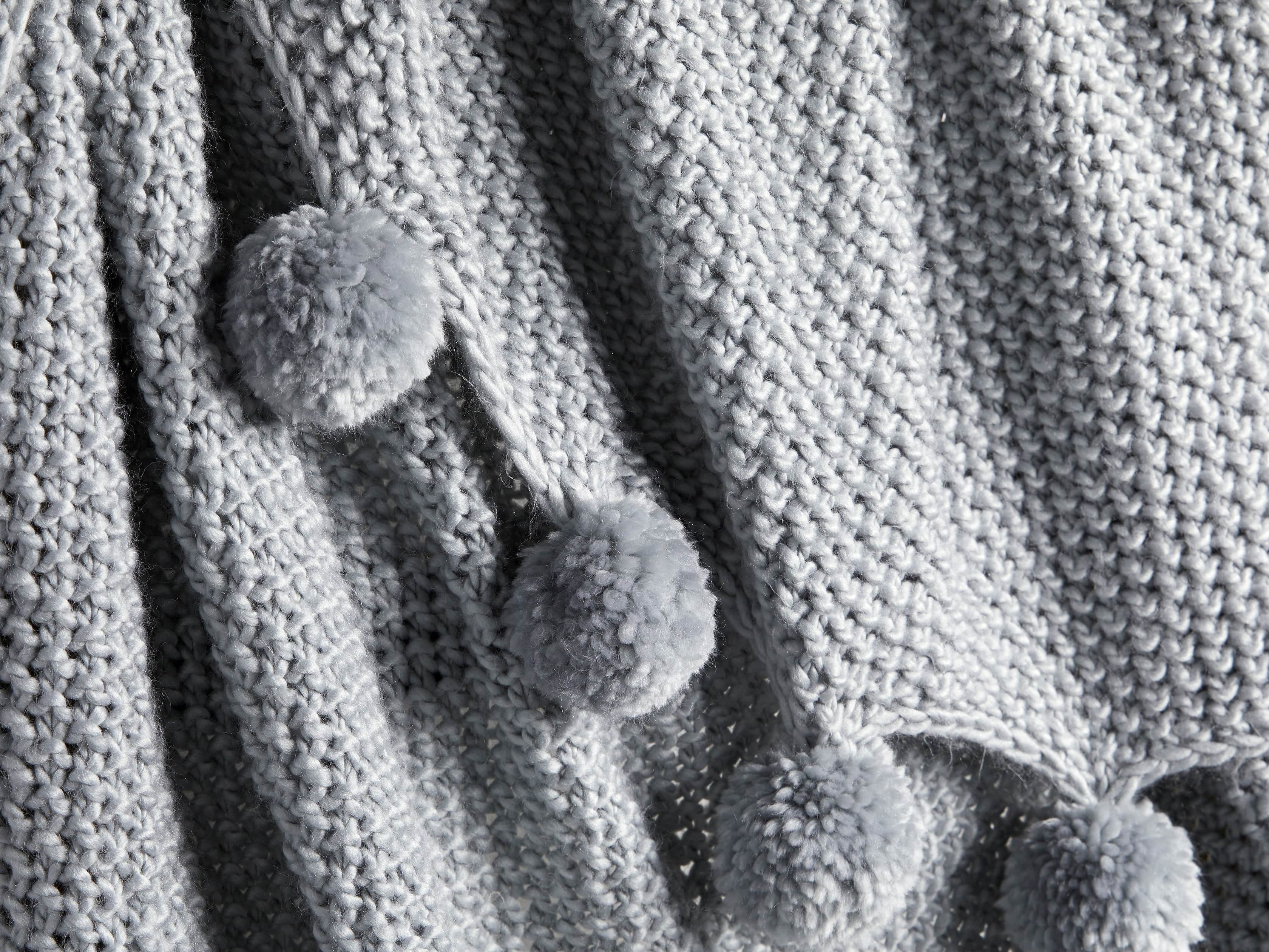 Chunky Knit 50" Throw with Pom Poms