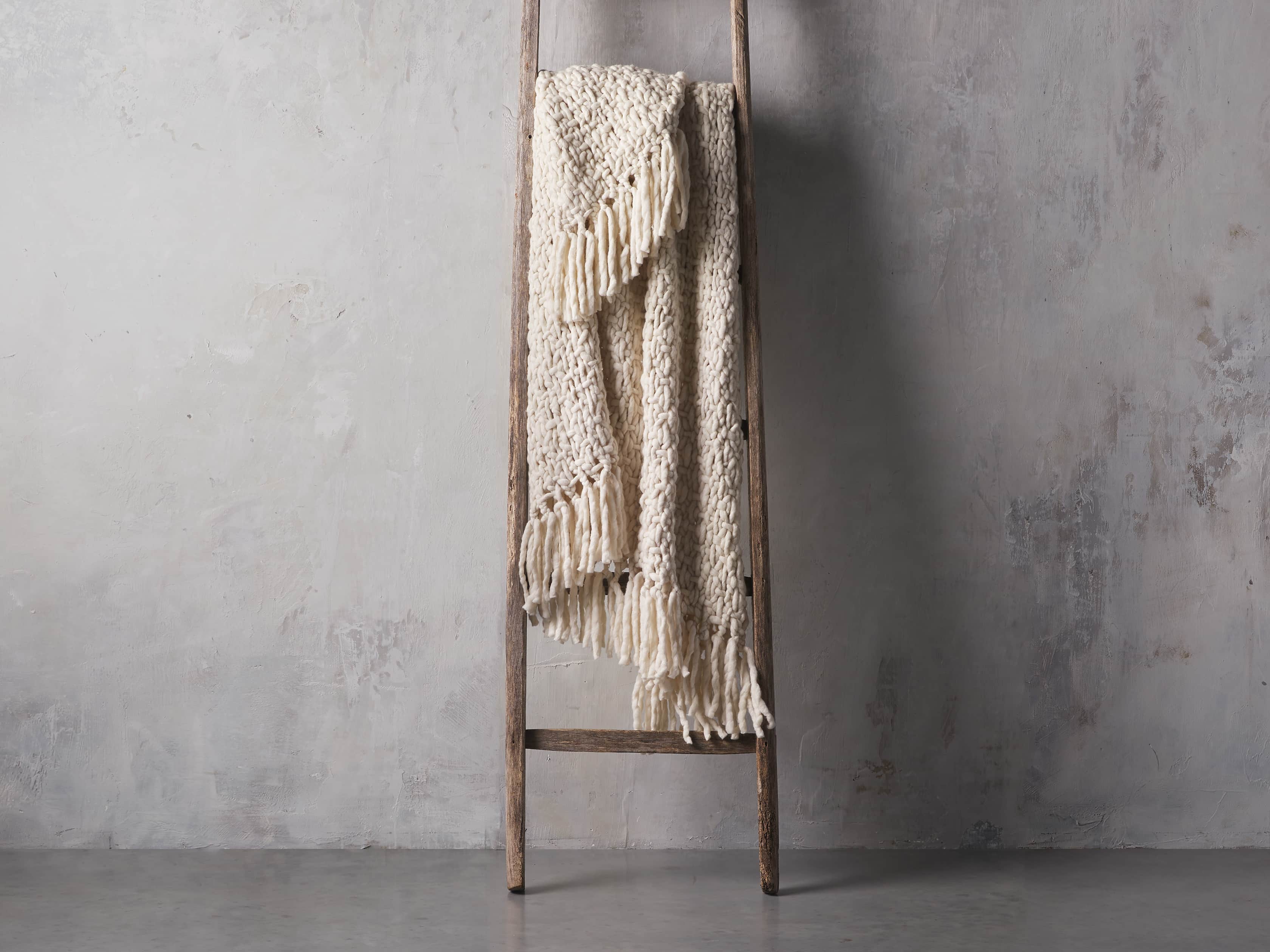 Chunky Knit Ivory Throw, slide 2 of 4