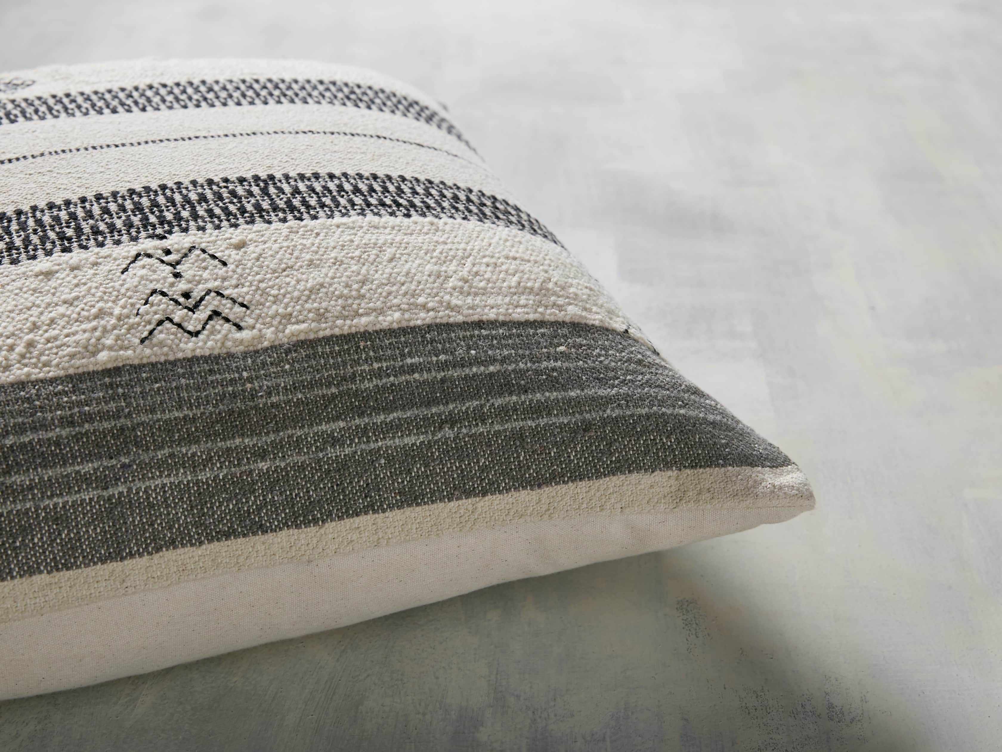 Darcey Pillow