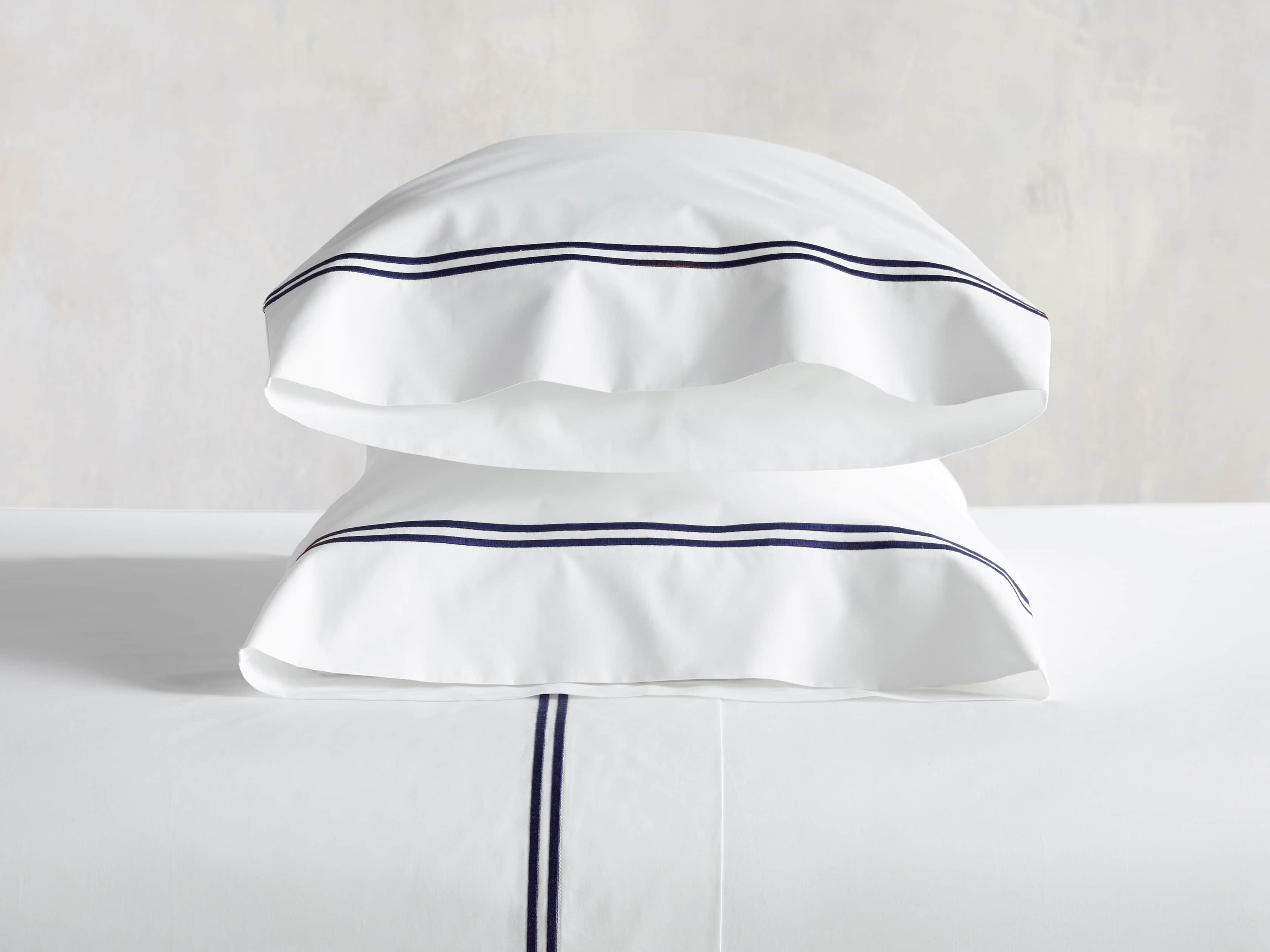 Italian Hotel Double-Stitch Queen Sheet Set in Navy, slide 1 of 3