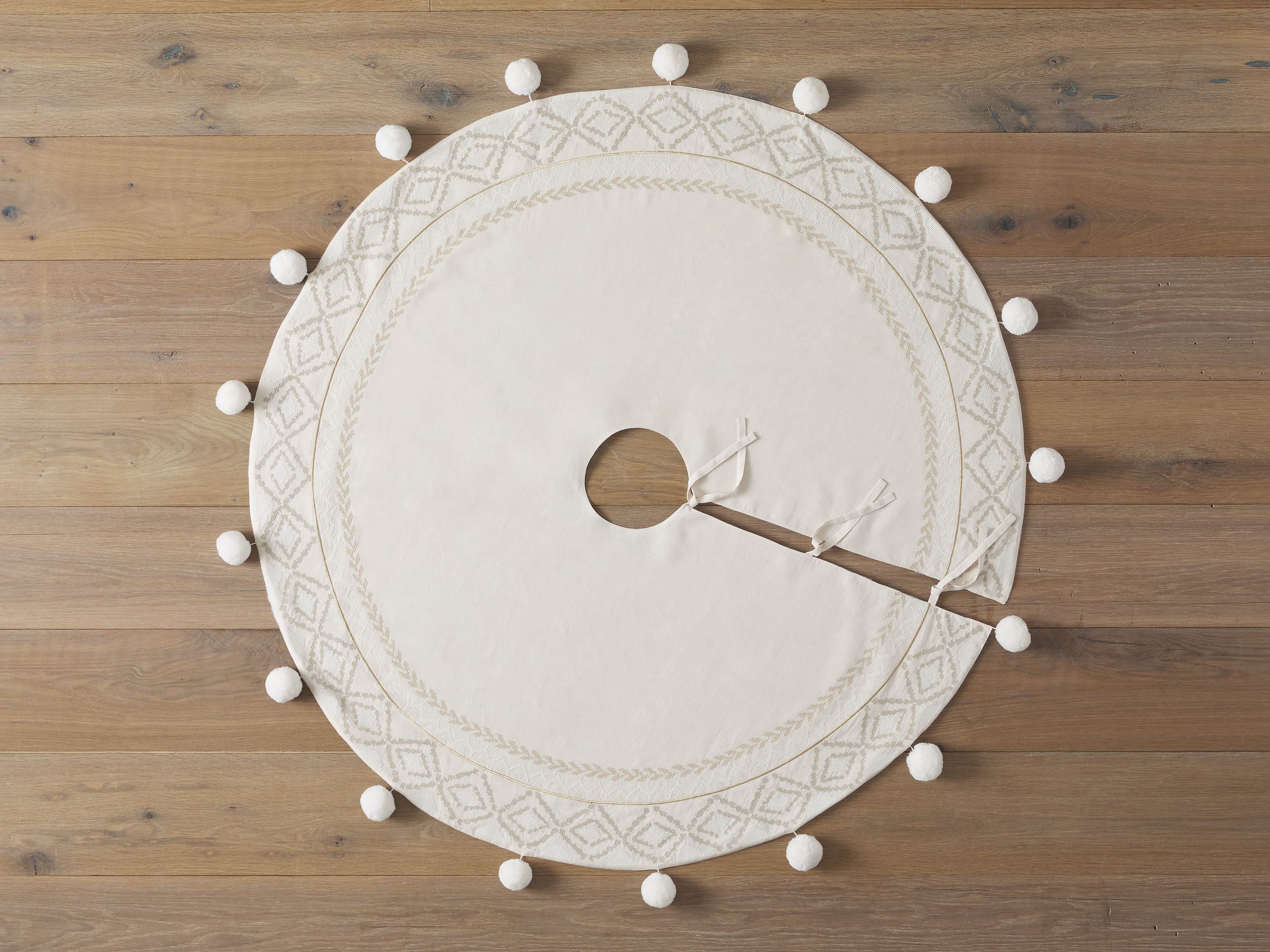 Ivory Fairisle Tree Skirt, slide 2 of 4