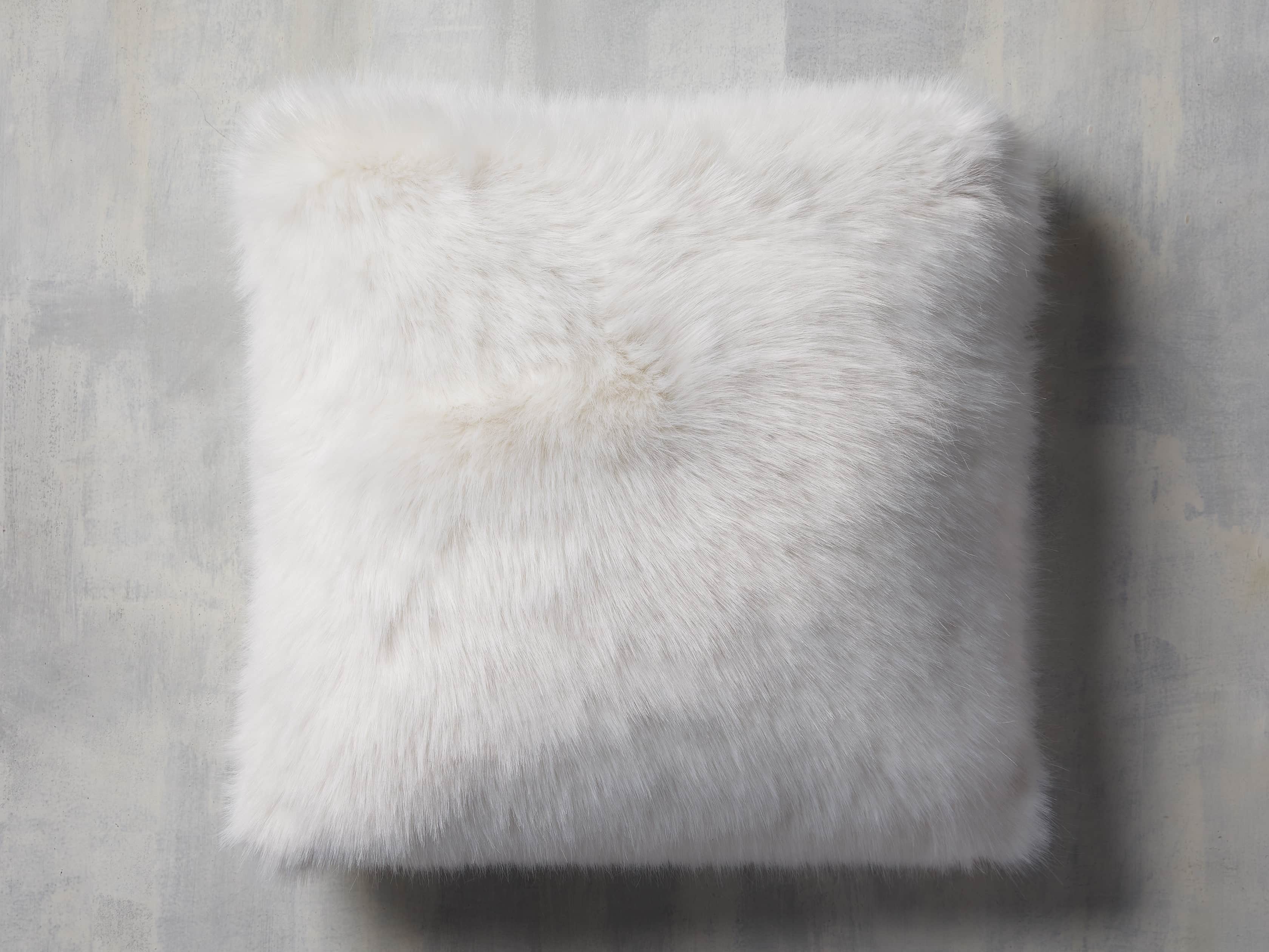 Real fur best sale pillow covers