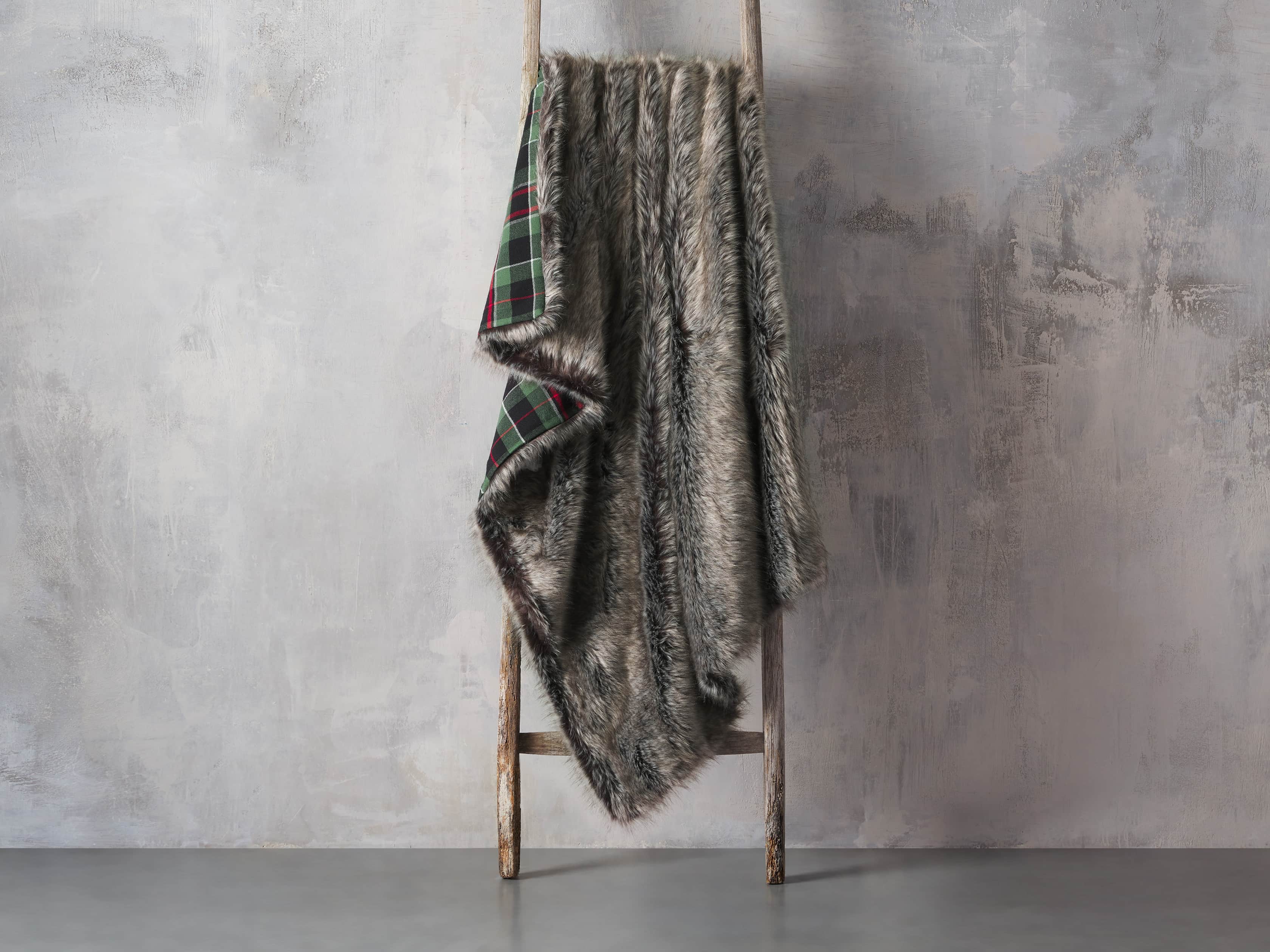 Green Tartan Faux Fur Throw, slide 2 of 4