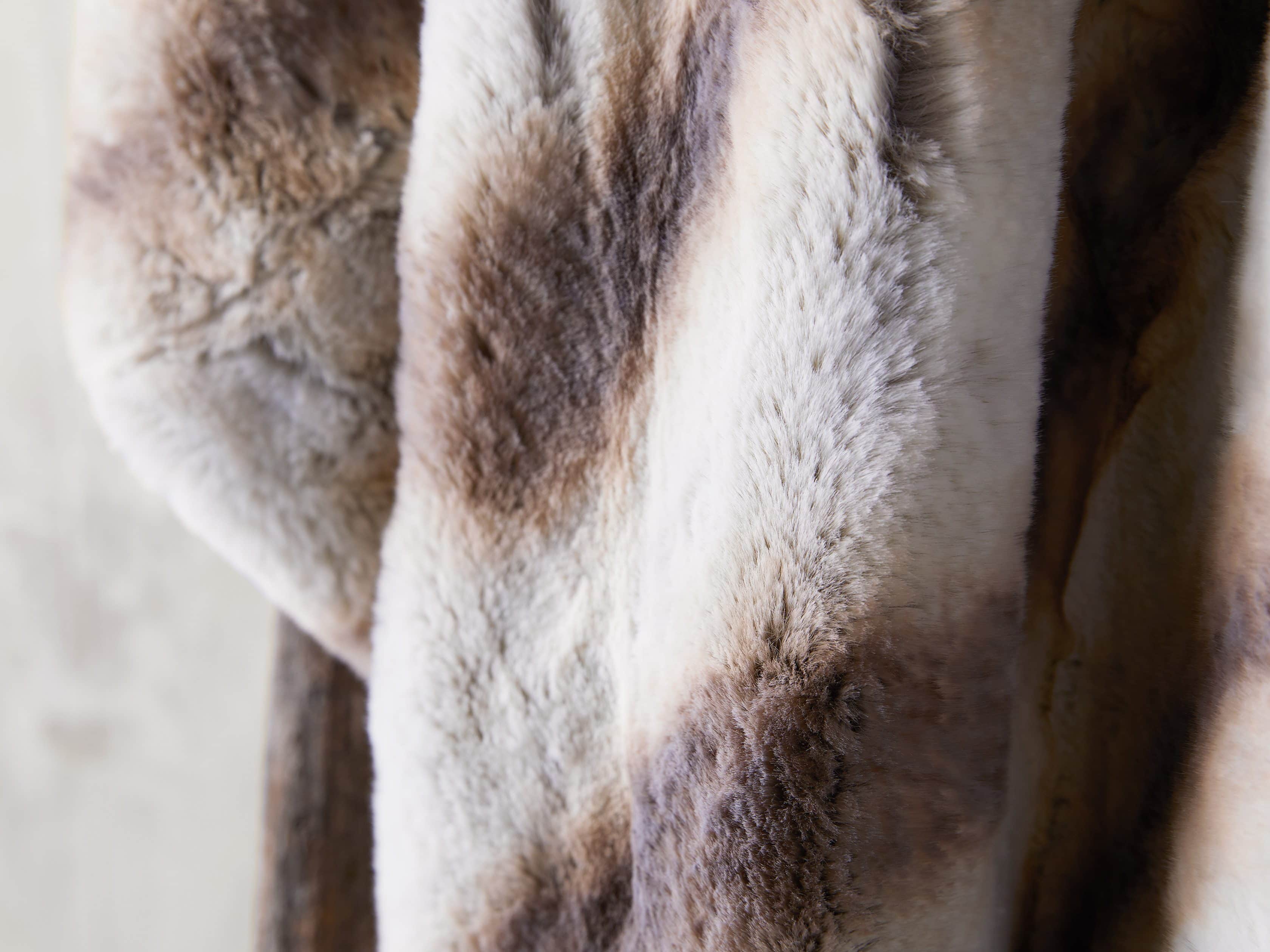 Faux Fur Chinchilla Throw, slide 3 of 6