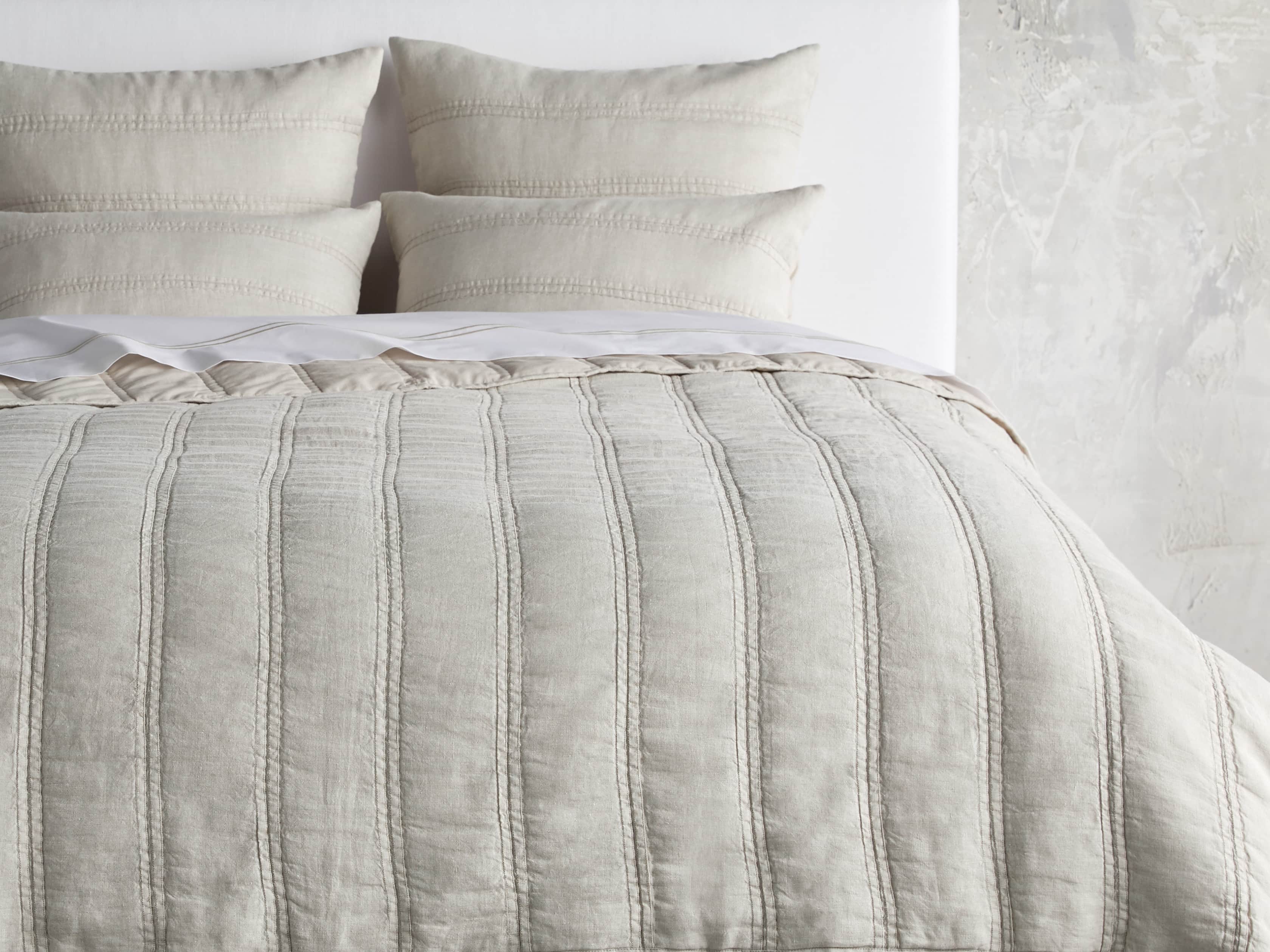 French Seam Linen King Quilt in Natural, slide 1 of 4