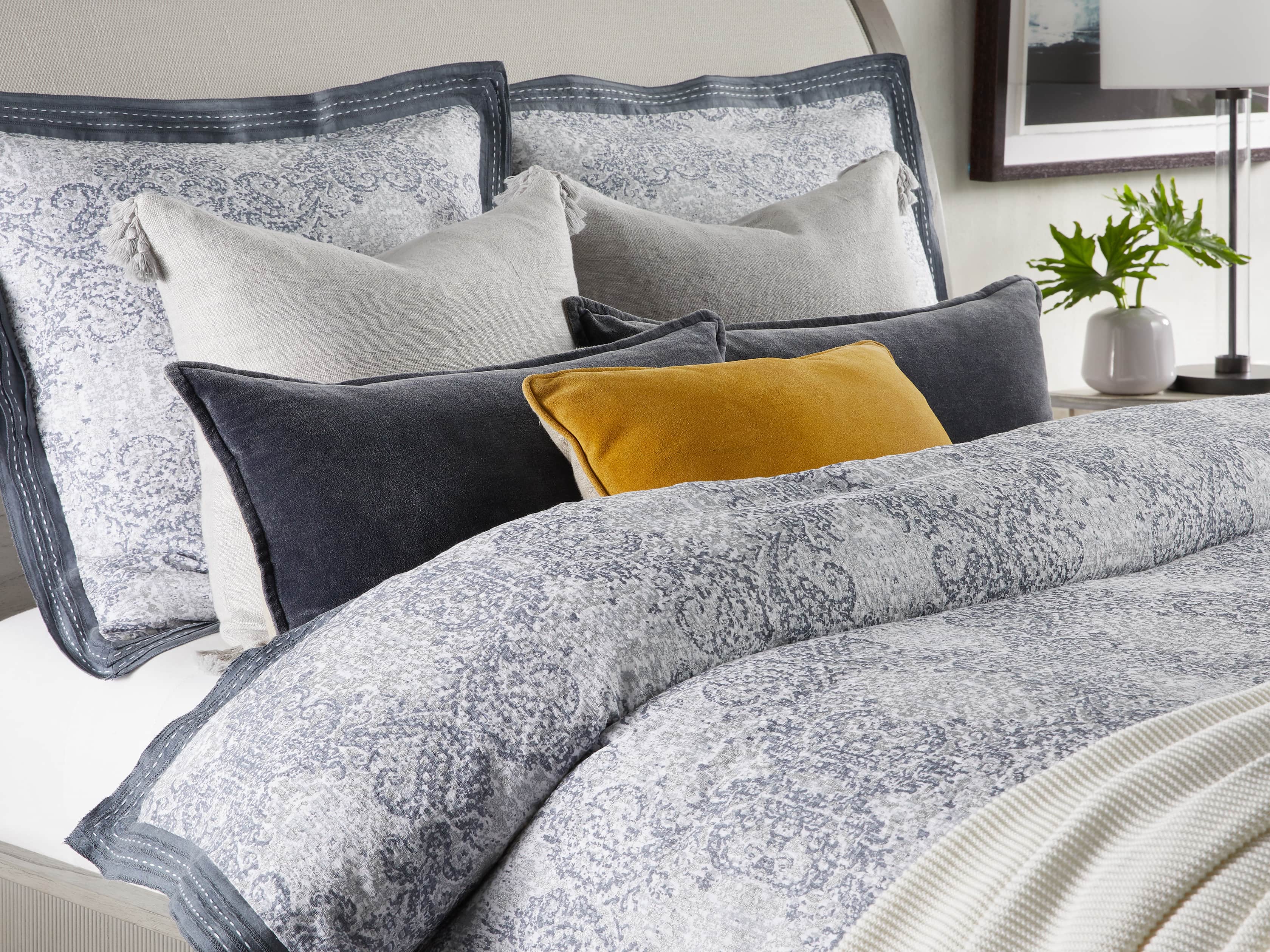 Gabriell Queen Duvet in Navy, slide 4 of 5