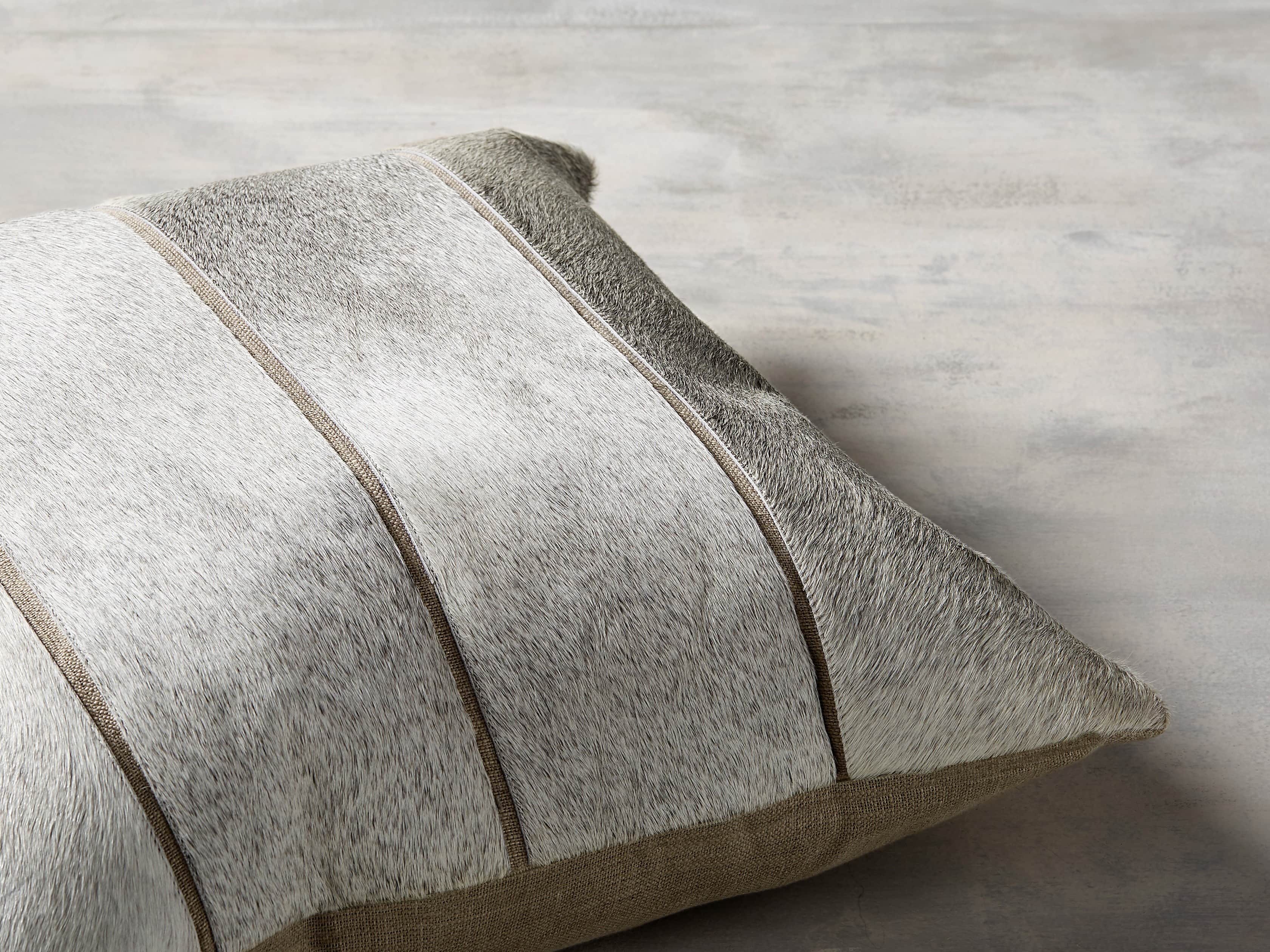 Channel-Stitch Hyde 20" Pillow