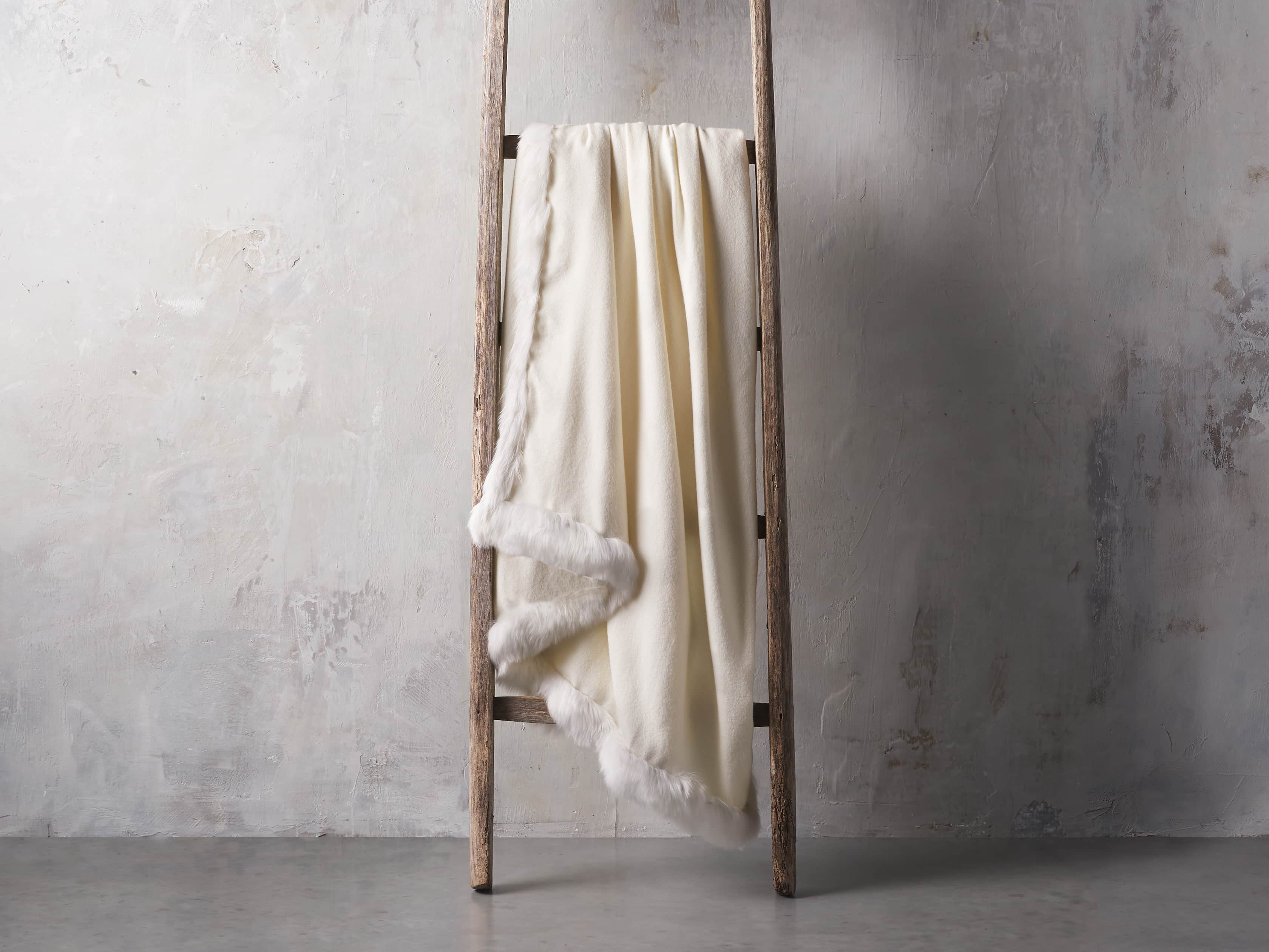 Baby Alpaca Border Throw in Ivory, slide 2 of 3