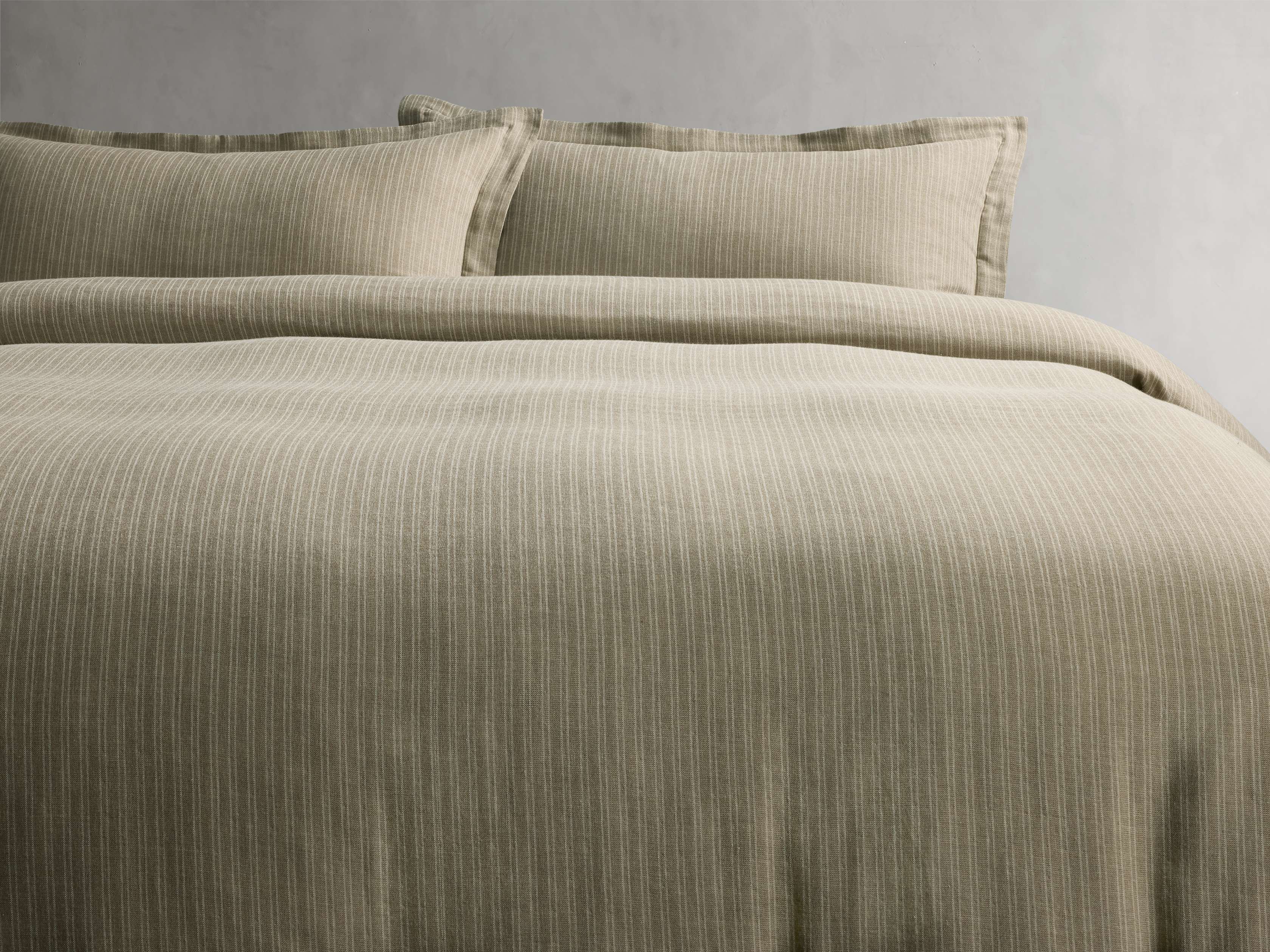 Online High-End Arhaus Twin/Full Duvet Cover with MOP buttons