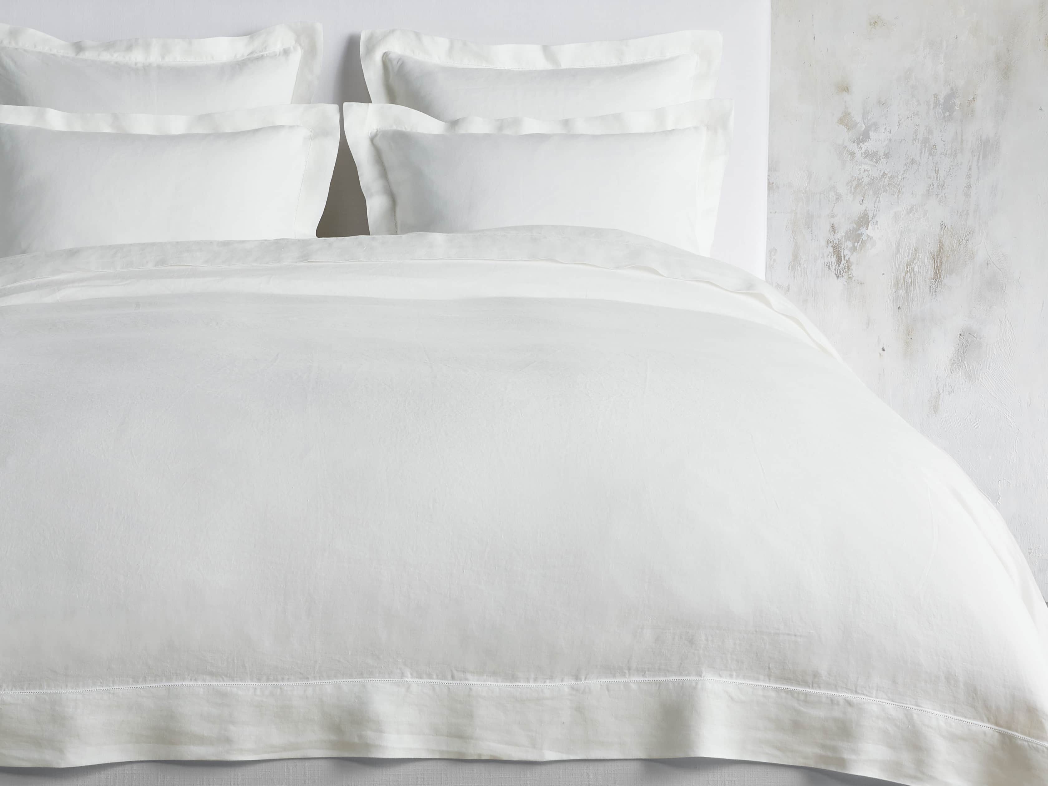 Queen Italian Linen Hemstitch Sheet Set in White, slide 3 of 5