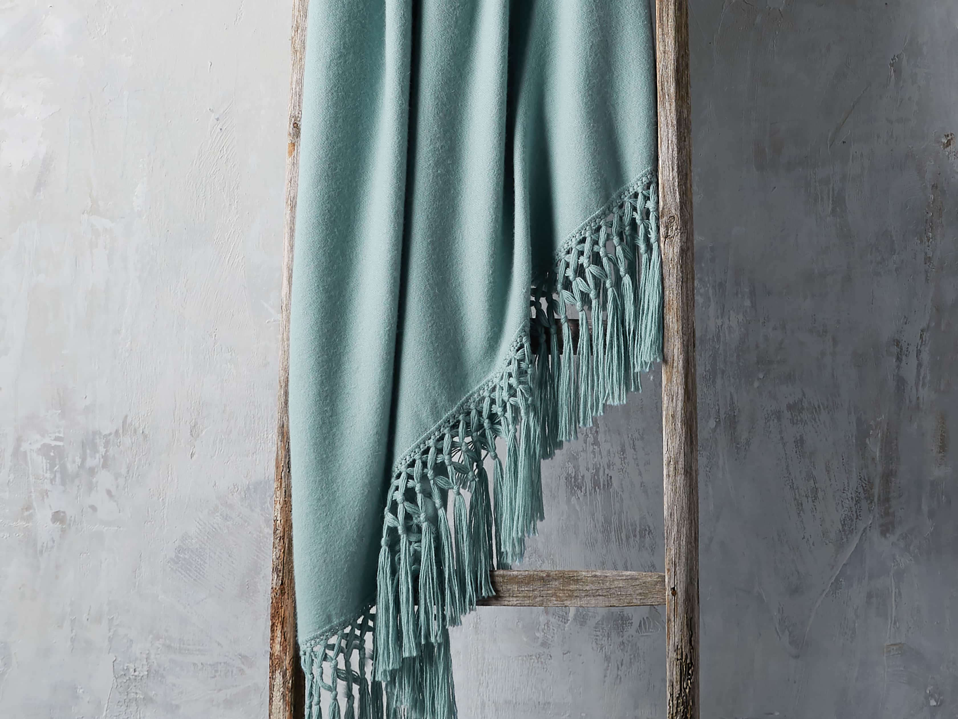 Baby Alpaca Crocheted Throw in Mist
