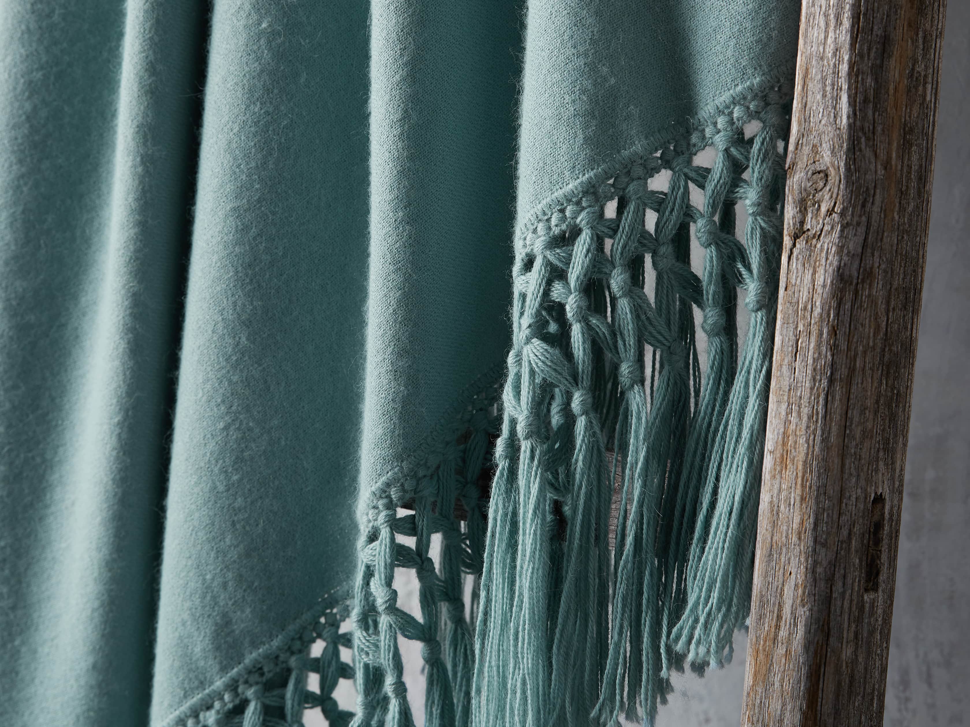 Baby Alpaca Crocheted Throw in Mist
