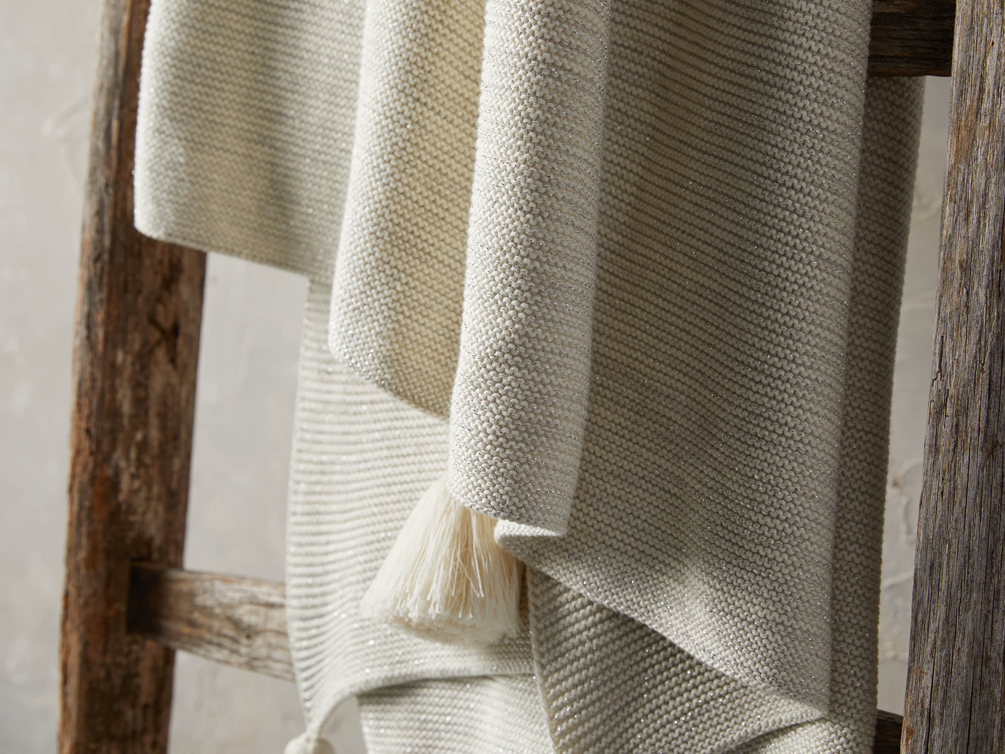 Metallic Knit Throw in Silver