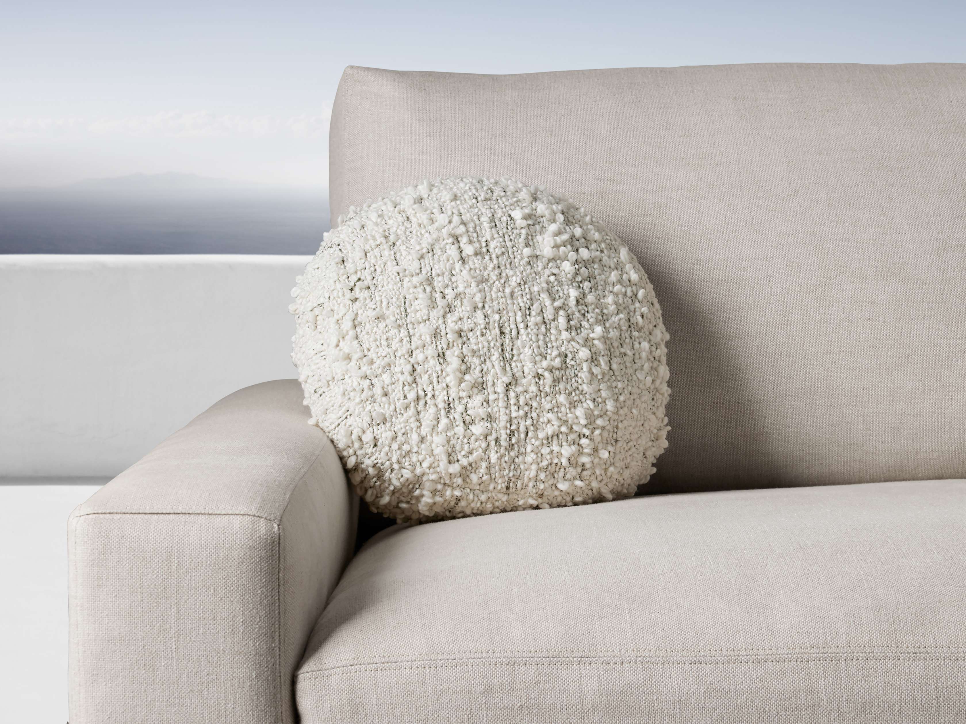 Carillon Outdoor Round Pillow Cover