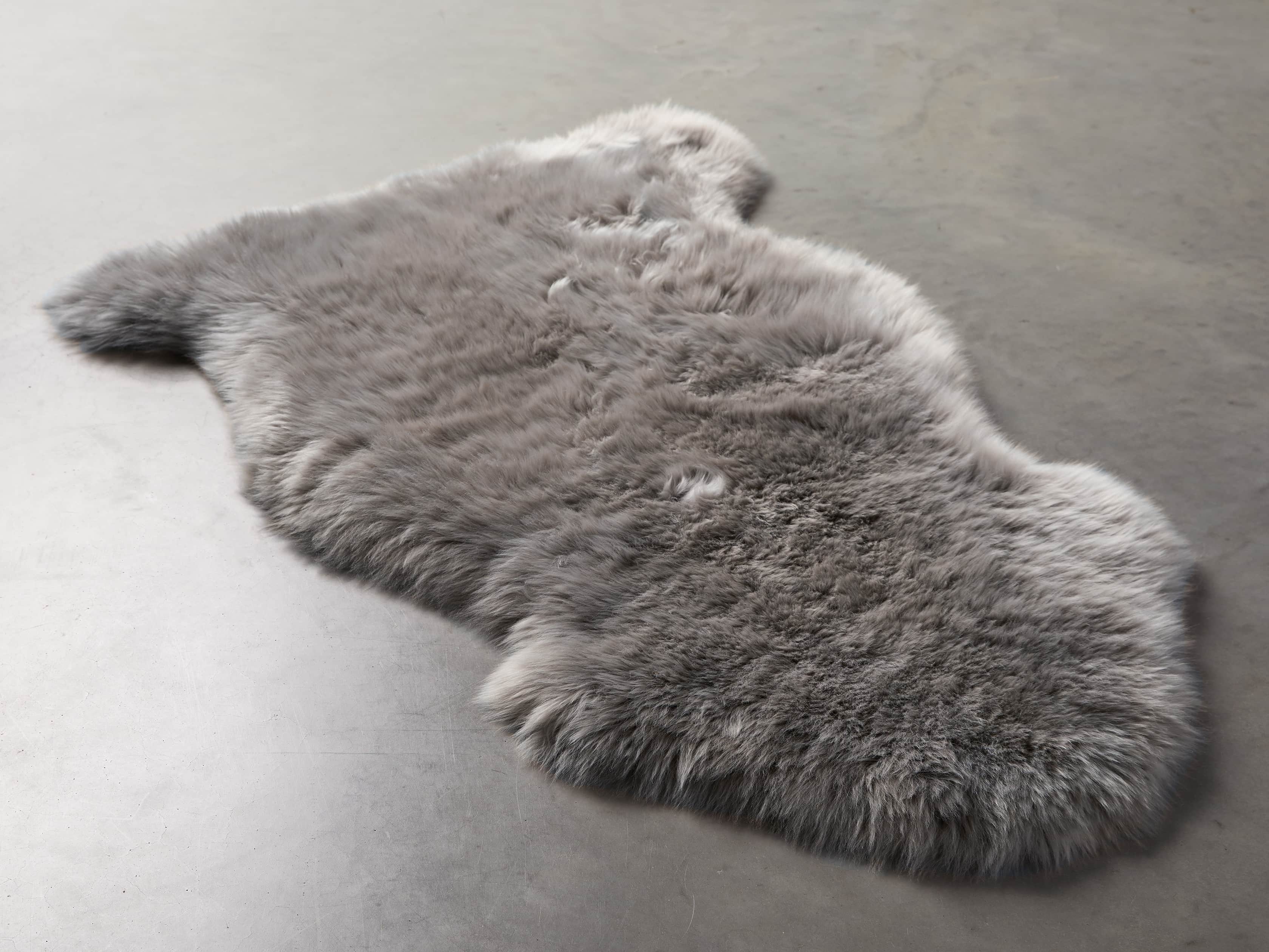 Small Sheepskin Throw