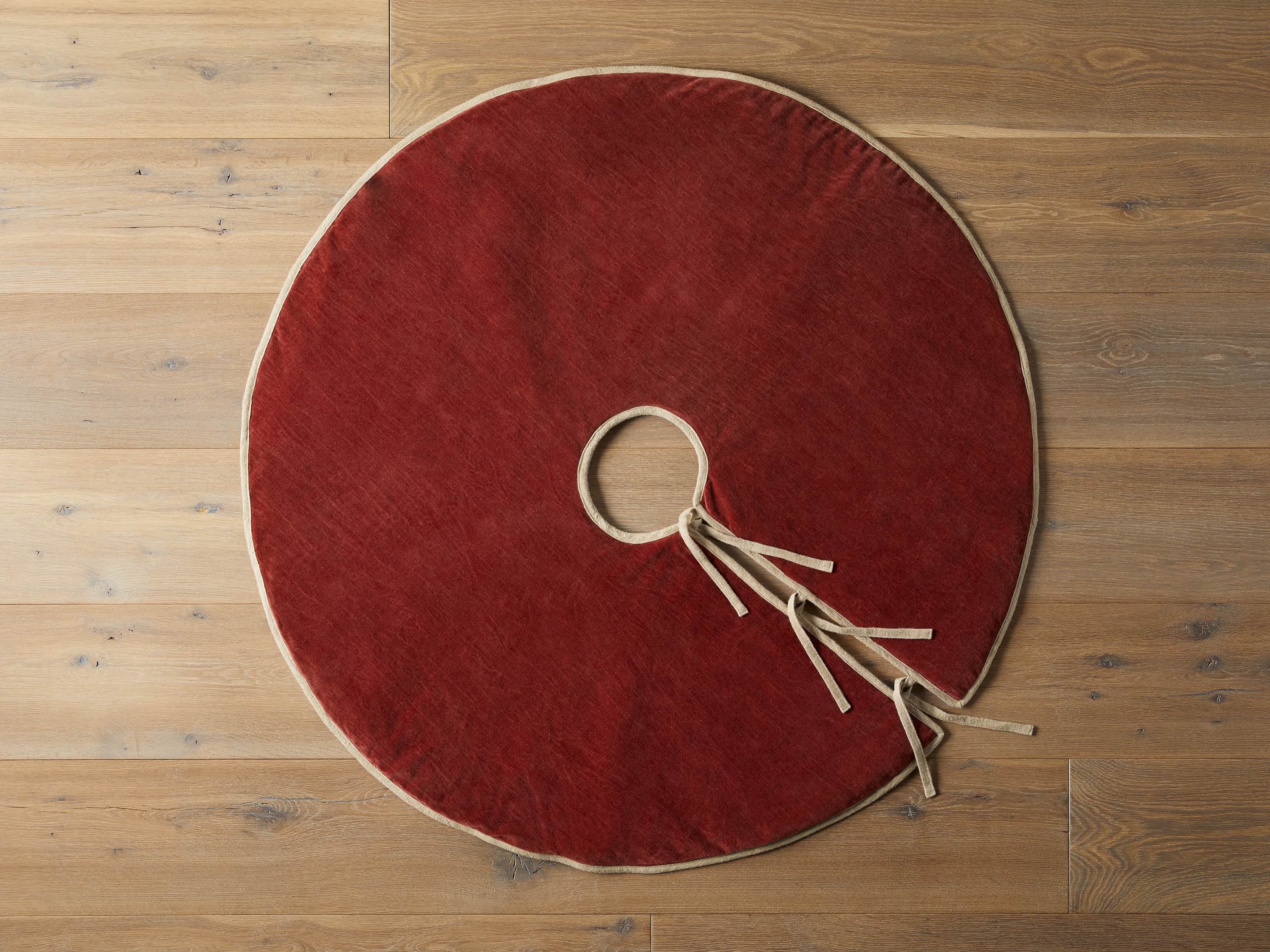 Stone washed Velvet Tree Skirt in Red