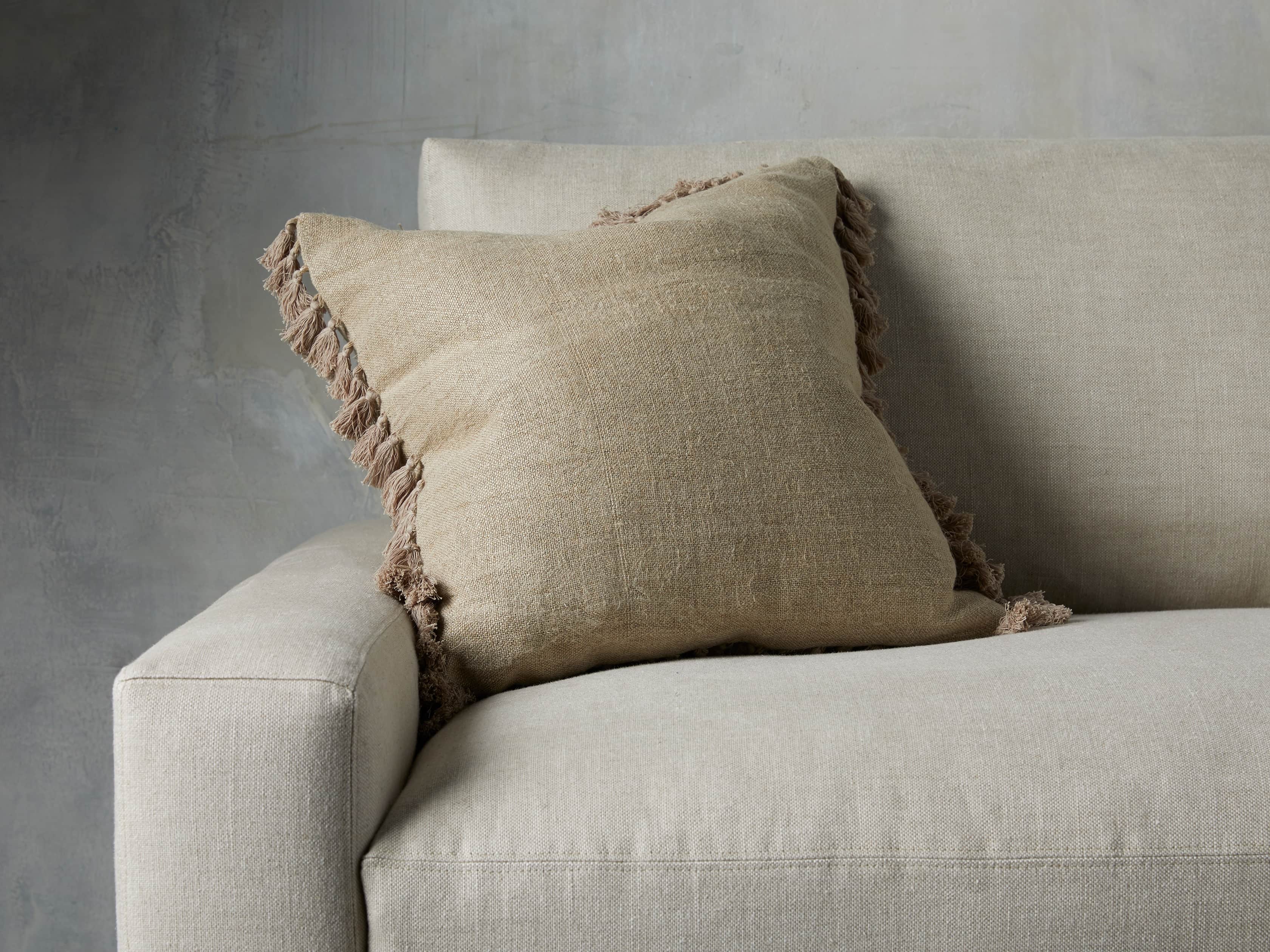 Tasseled Linen Pillow in Natural