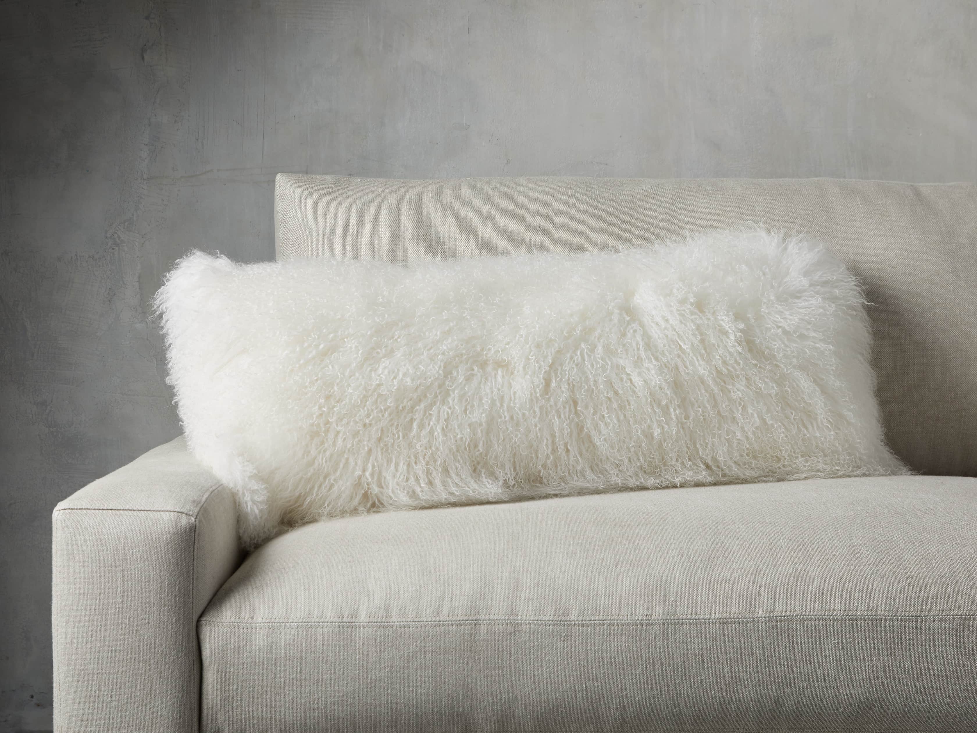 Tibetan Longwool Lumbar Pillow in Ivory