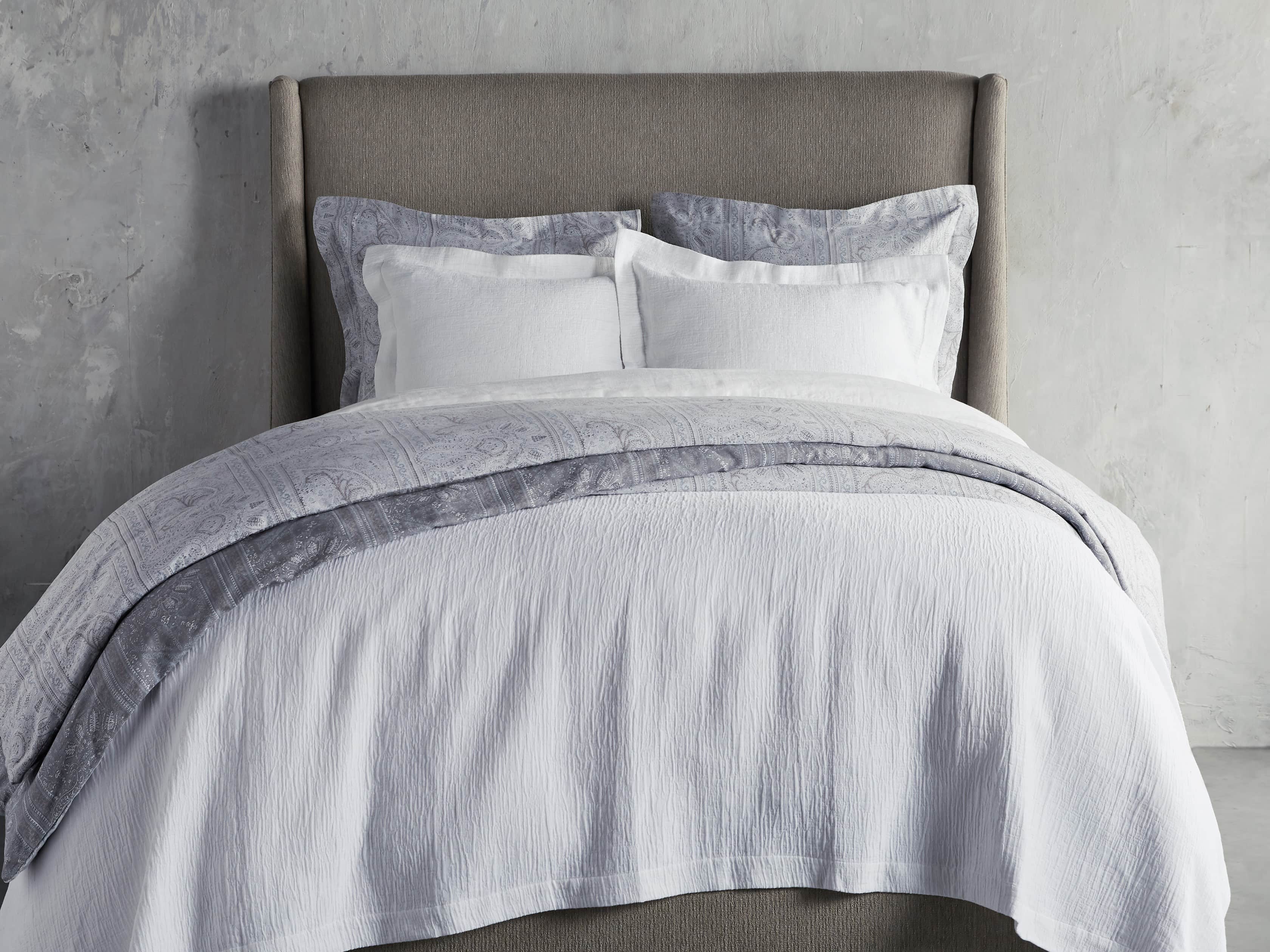 Matelasse King Coverlet in White