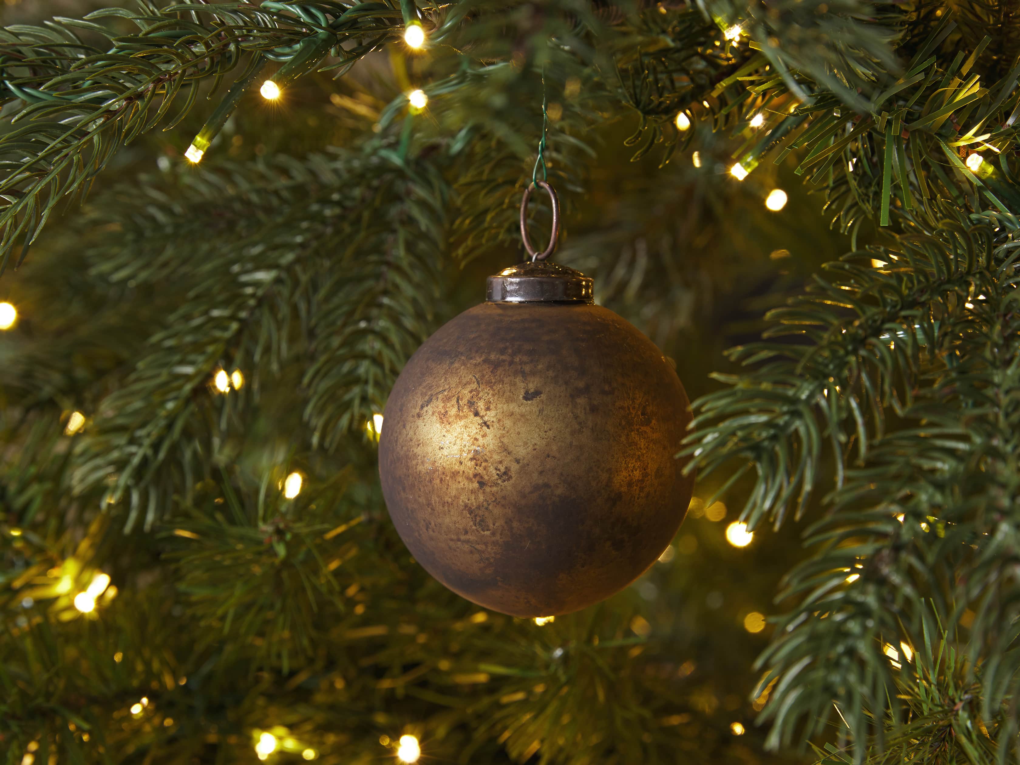 Small Celestial Ornament in Gold (Set of 6), slide 2 of 4