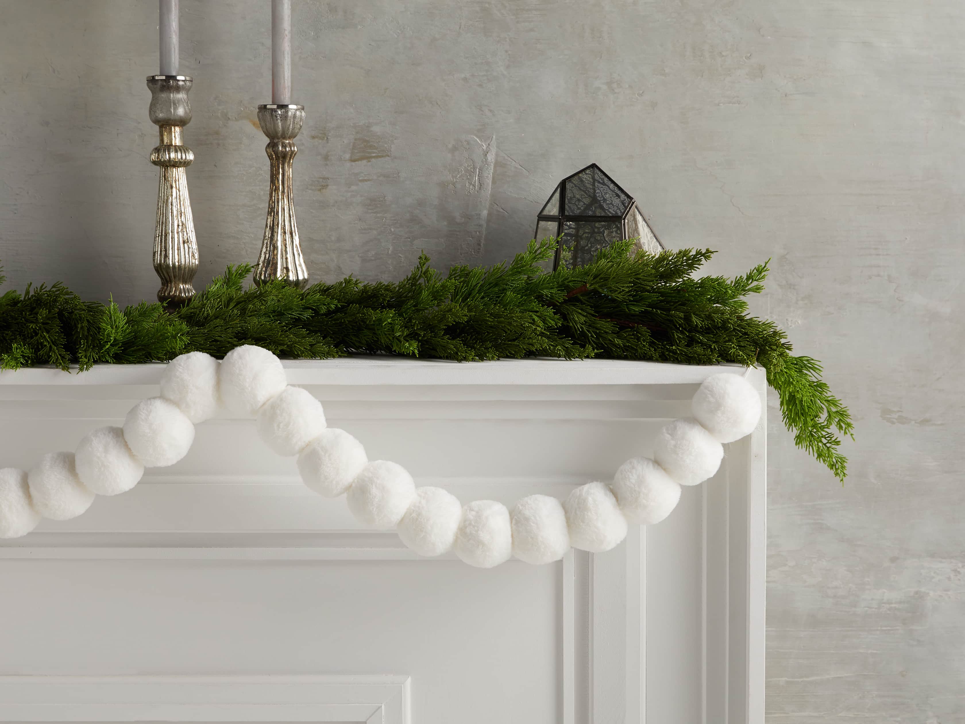 Faux Snowball Garland, slide 1 of 2