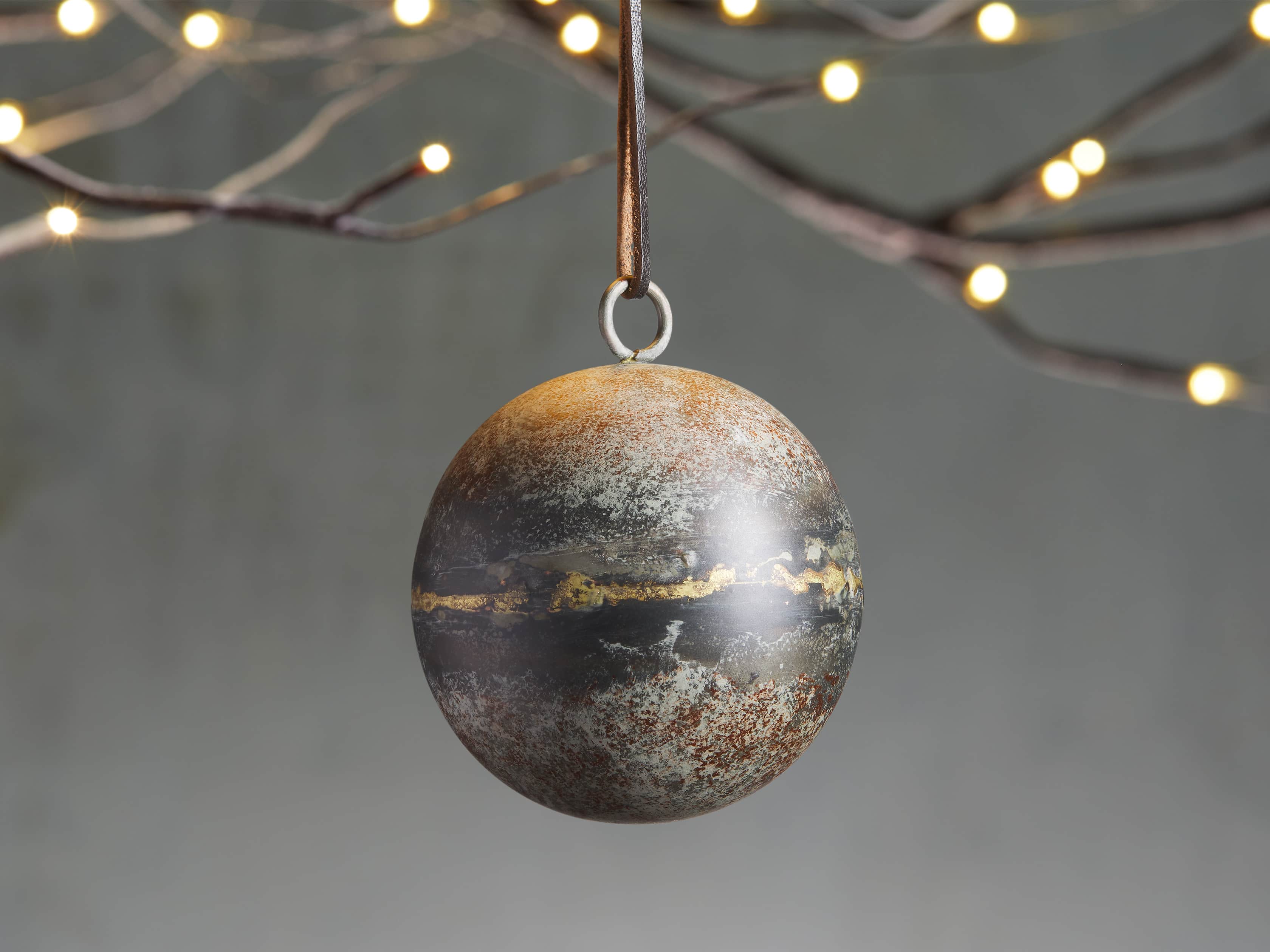 Distresse Metal Ornament in Grey (Set of 4), slide 1 of 2