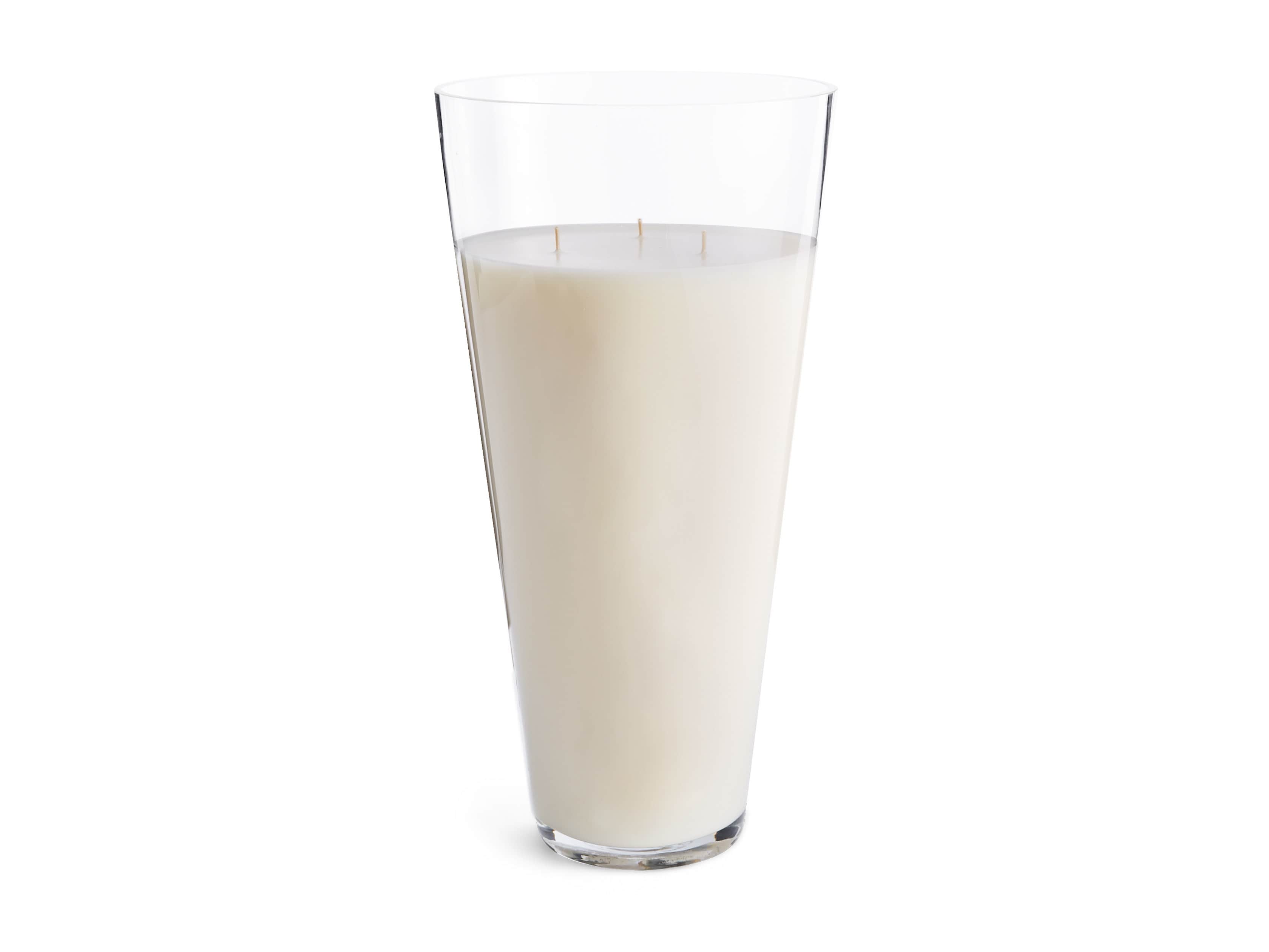 Fig Large Vetiver Candle, slide 2 of 3